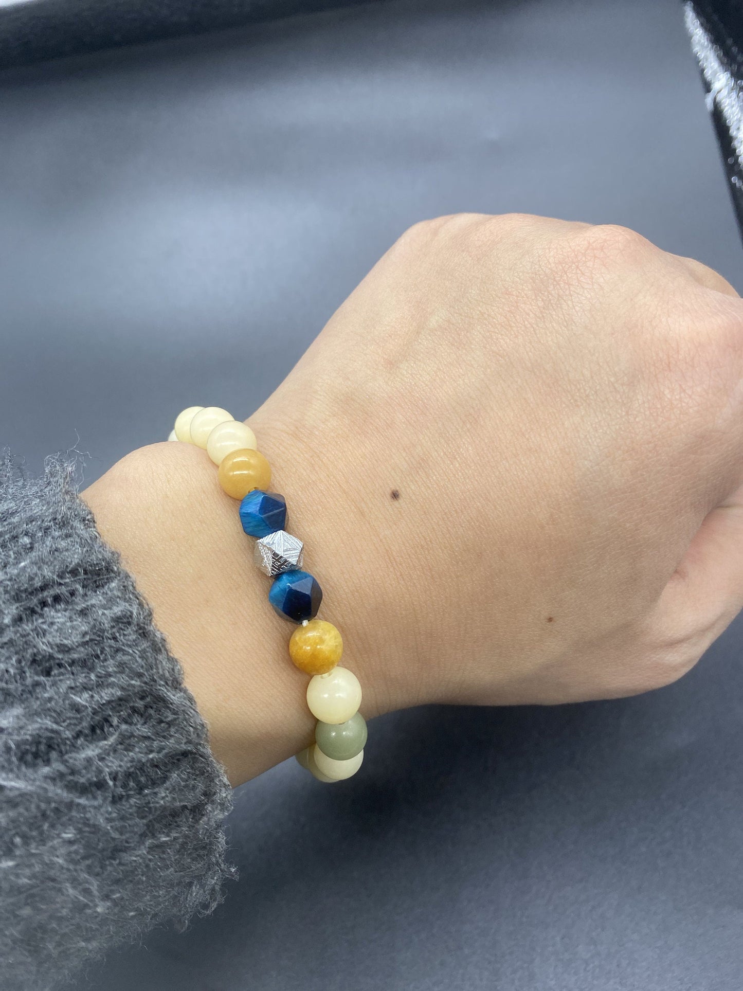 Unique Handmade Women's Pearl Meteorite Bracelet with Natural Crystals and Meteorite