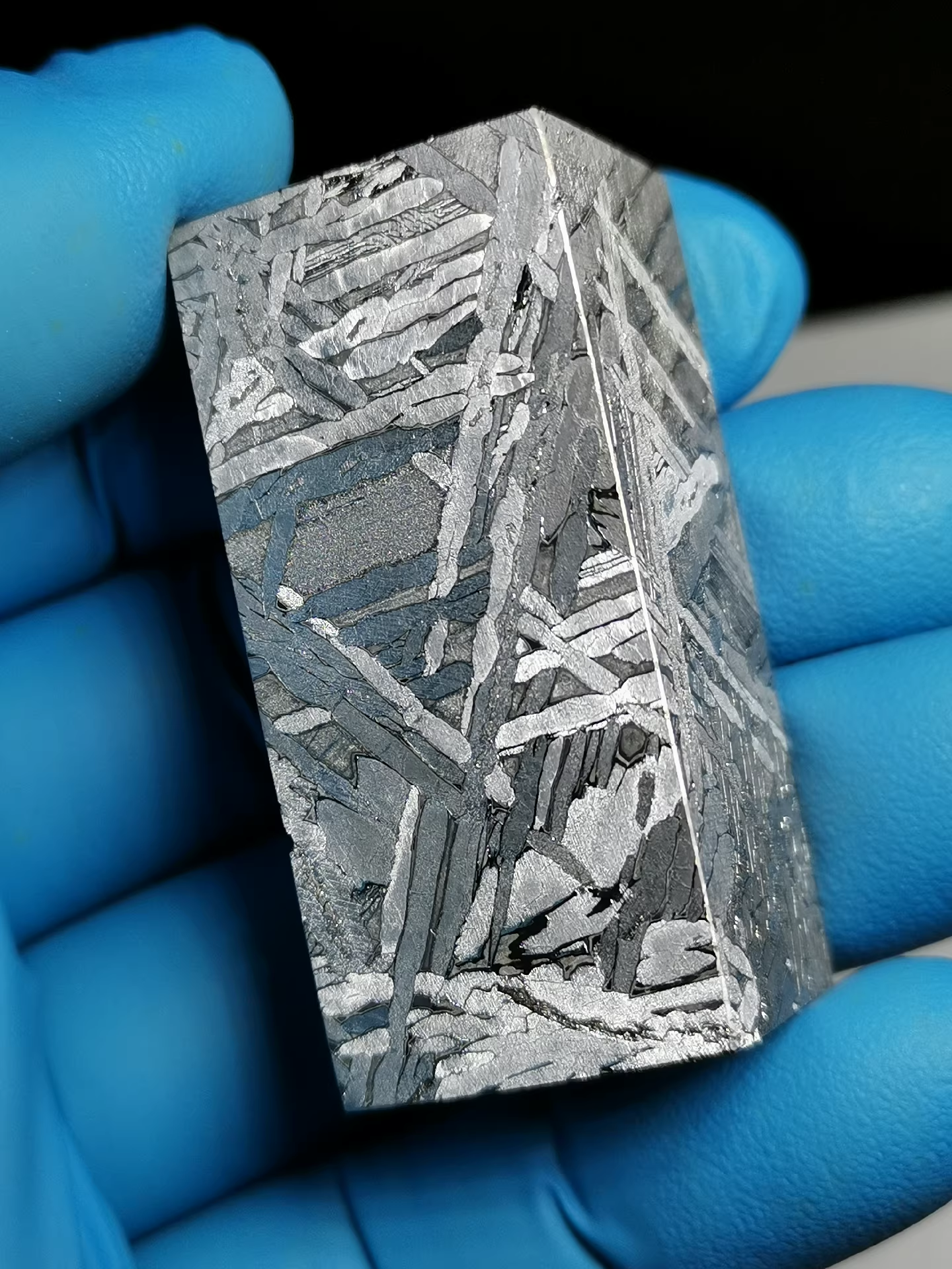 Natural Xizang meteorite/Meteorite Specimen/Meteorite Slice/Space Gift/Meteorite Chip/Meteorite Fragment/Perfect Widmanstätten