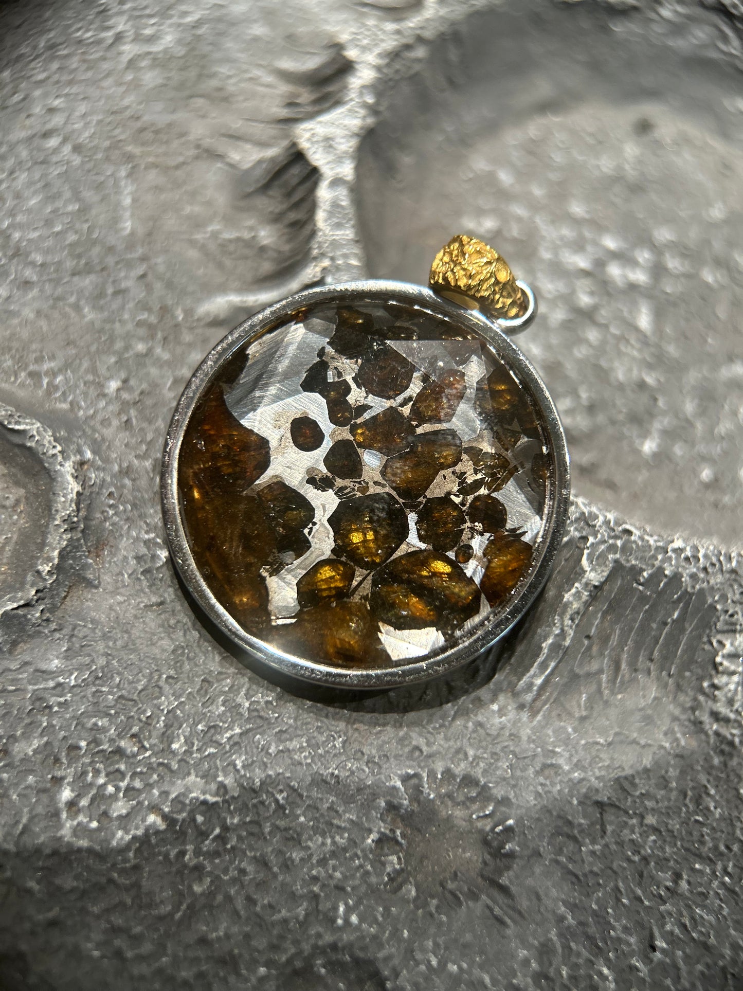 Sericho Pallasite meteorite pendant jewelry necklace
