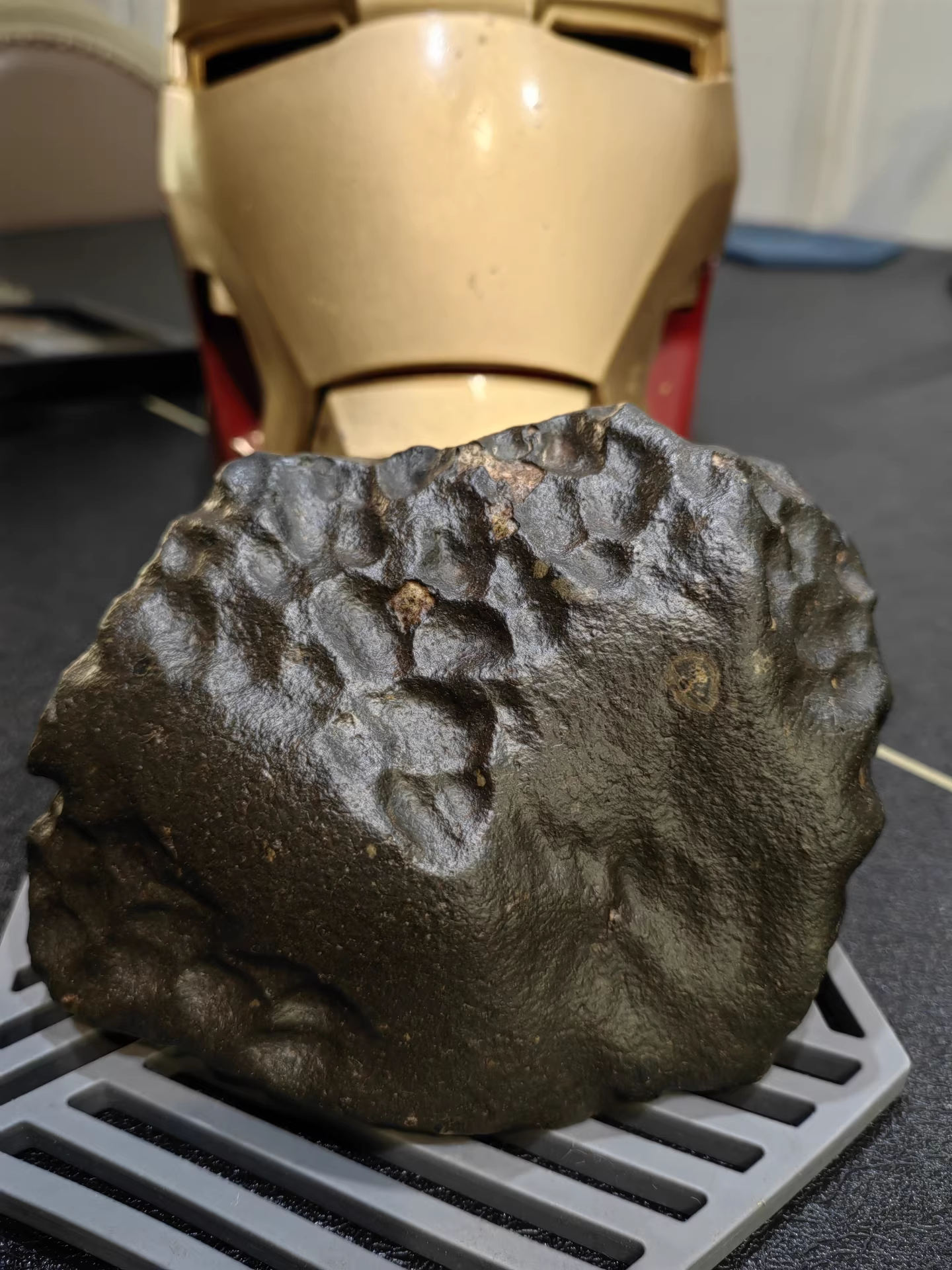 Tindouf 007 (Ding Doufu 007) Iron Meteorite – Matched Pair Cut – Ultra-Rare IAB‑complex Recrystallized Iron – Algeria 2020 Discovery