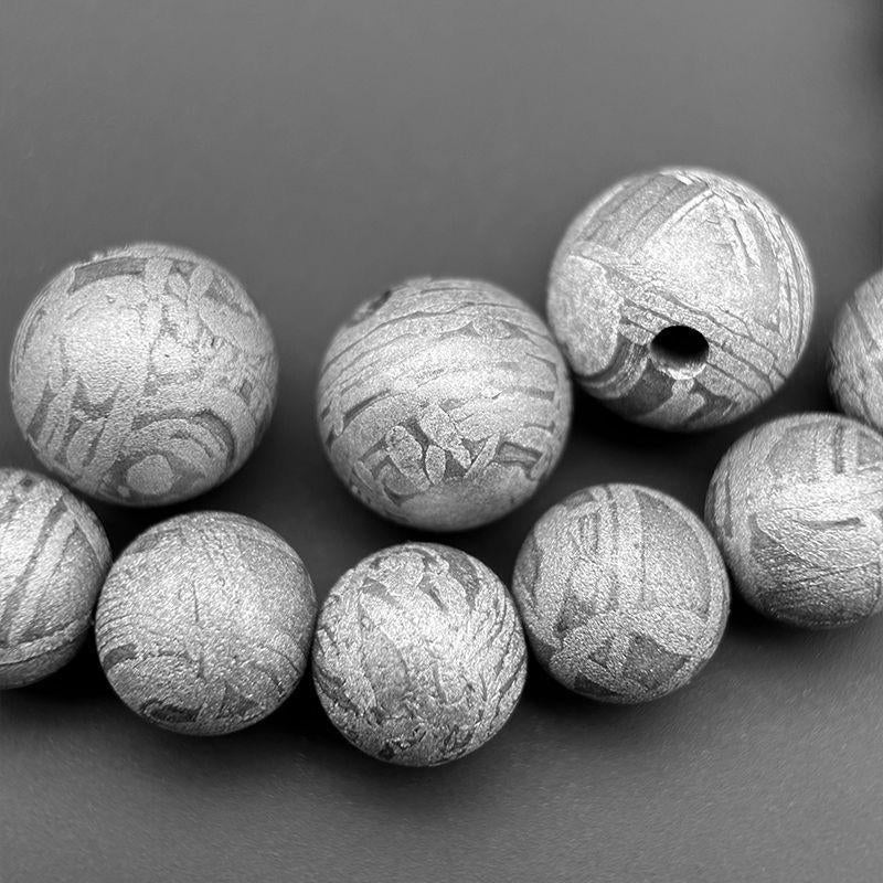 Iron meteorite Bead/Meteorite Specimen/Meteorite Ball/Meteorite Stone/Crystal Meteorite/Meteorite Chips/Meteorite Fragment