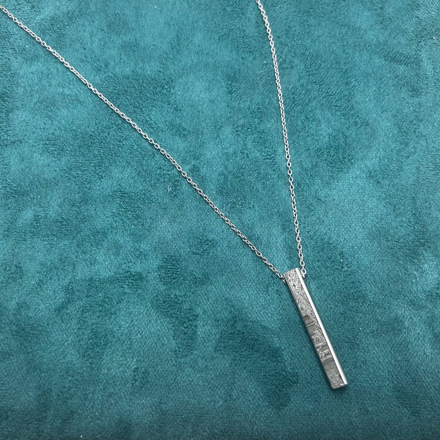 Iron meteorite Necklace pendant,Widmanstätten Pattern,40*58*4.9mm,Handcrafted Space iron Necklace,Unique Celestial Gift.