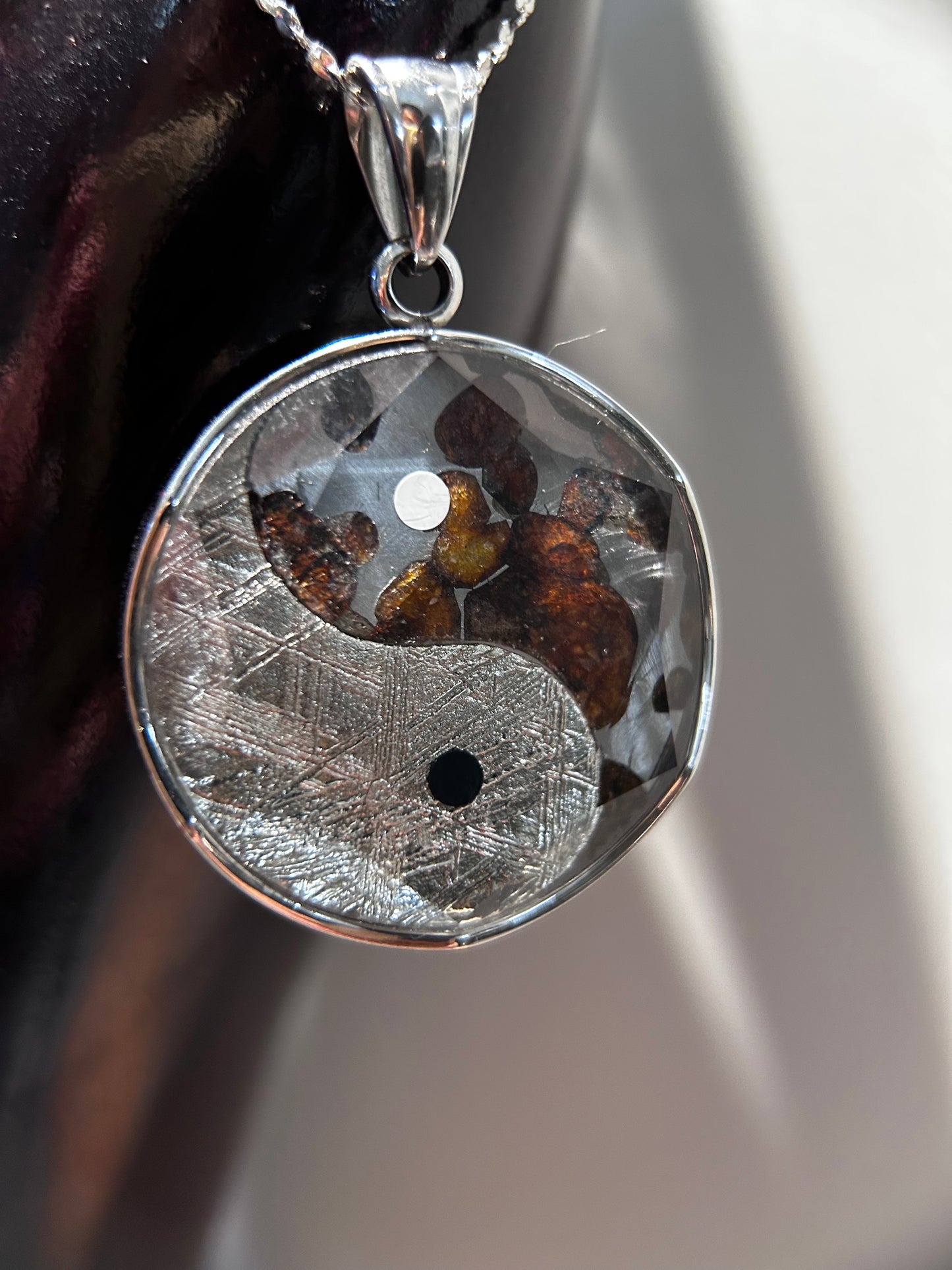Asian Tai Chi Sericho Pallasite Combine Western Monuionalusta Pendannt/Meteorite Pendant/Pallasite Pendant/Pallasite/Meteorite Accessories/