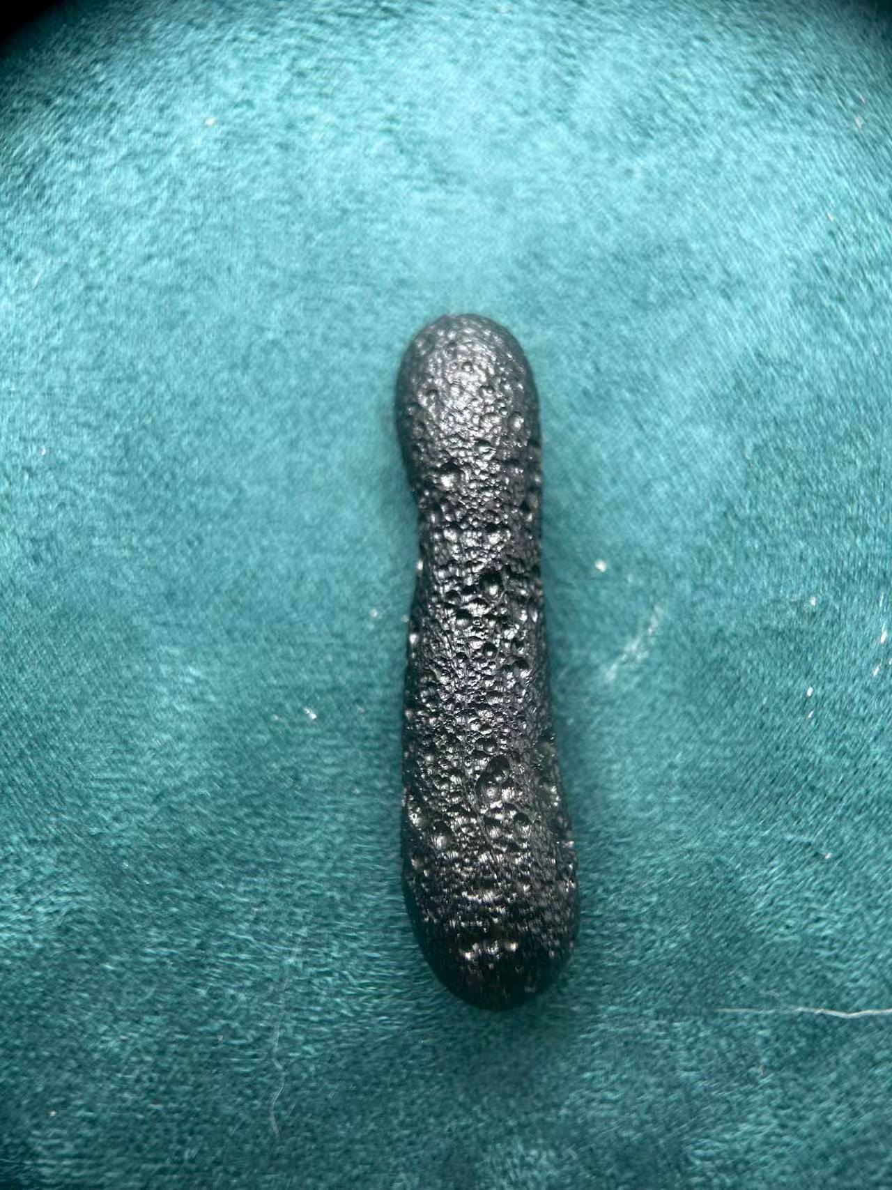 5 Raw Leigongmo Tektites: Natural Black Impactite Meteorite Debris