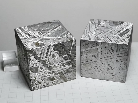 Aletai vs Muonionalusta Meteorite: How to Identify the Difference