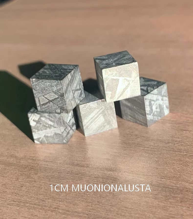 4.6 Billion Years Ago Muonionalusta meteorite/Meteorite cube/Muonionalusta Cube/High-Quality Meteorite/Meteorite Fragment 203 grams