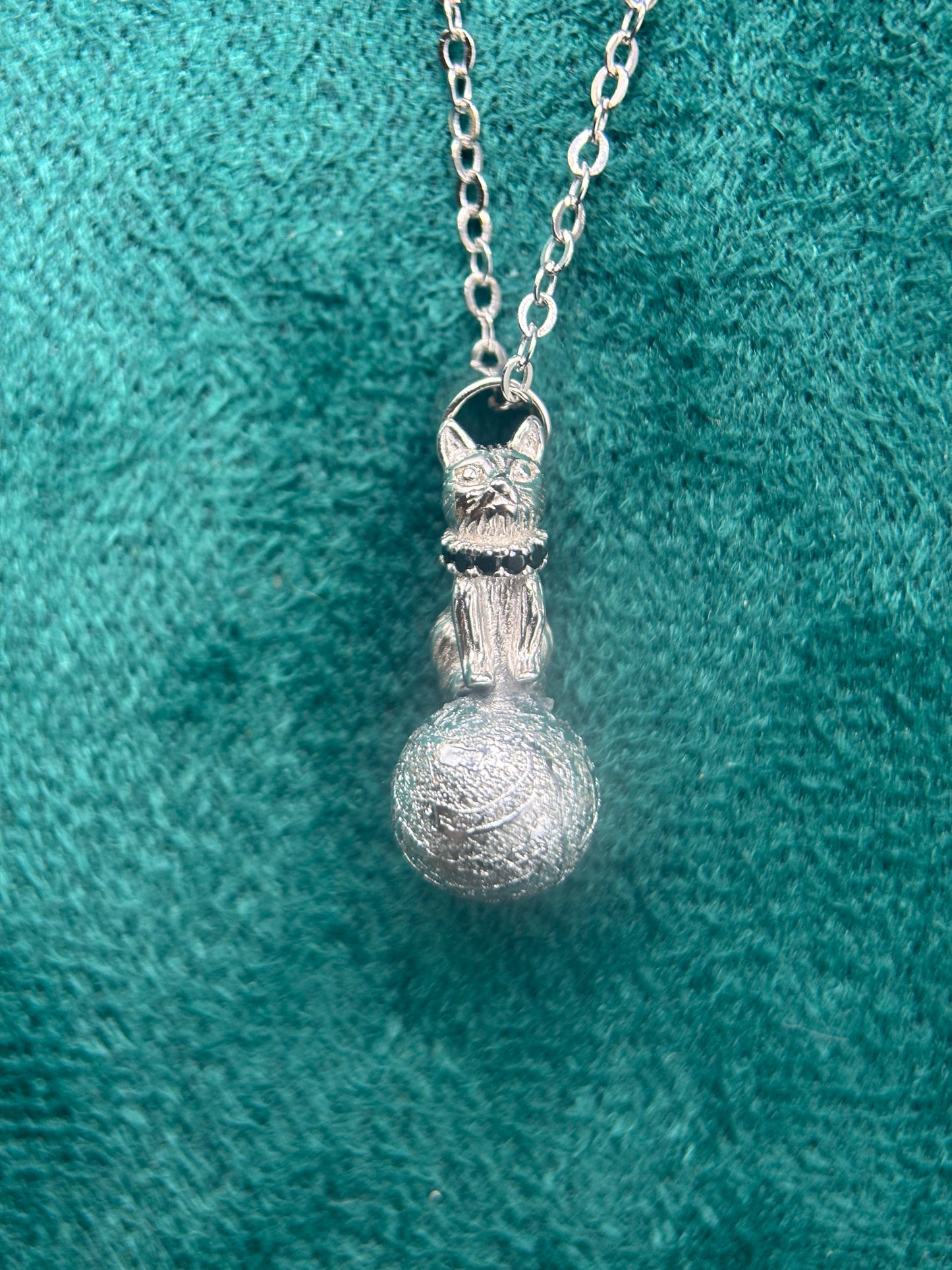 Sterling Silver Cat Meteorite Necklace, 8mm Altai Meteorite Bead, 925 Silver Kitty Pendant, Widmanstätten Pattern, Cute Gift for Her