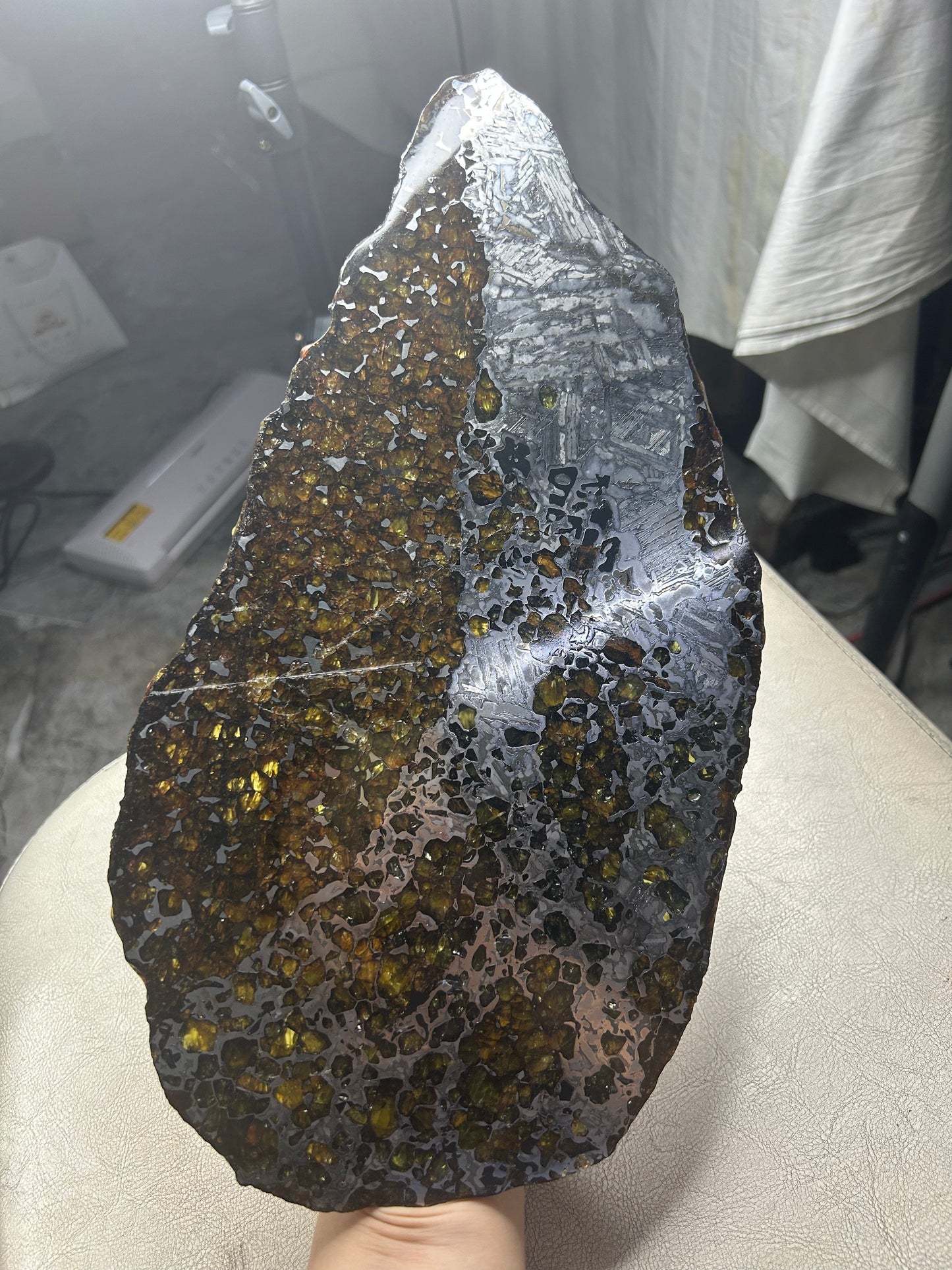 Seymchan Pallasite Meteorite Slice 1120g (200×300mm) — Top-Grade Olivine “Gems in Meteorites” | Meteorite for Sale