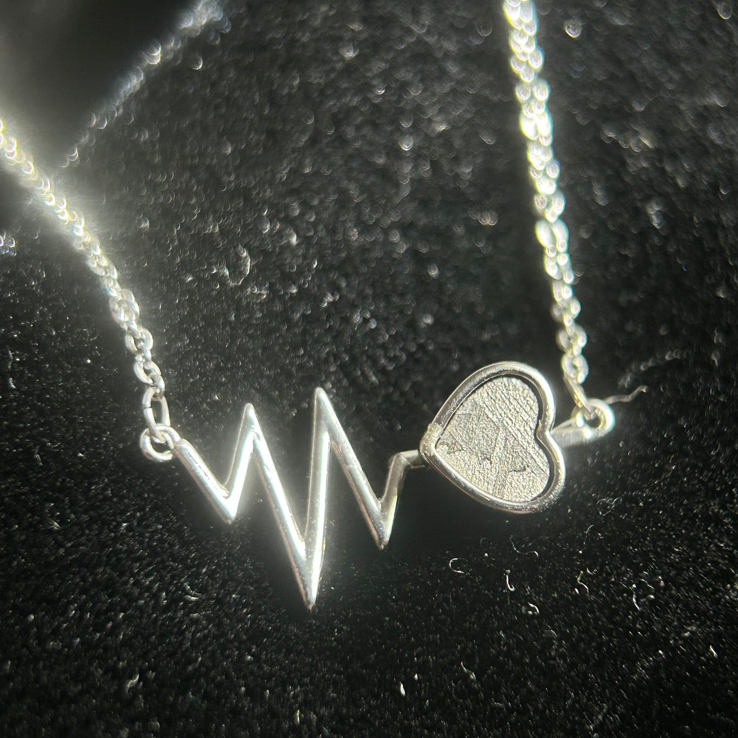 Heartbeat + Heart Muonionalusta Meteorite Pendant Necklace | 925 Silver Setting | 35×15×4mm | Gift Box + COA