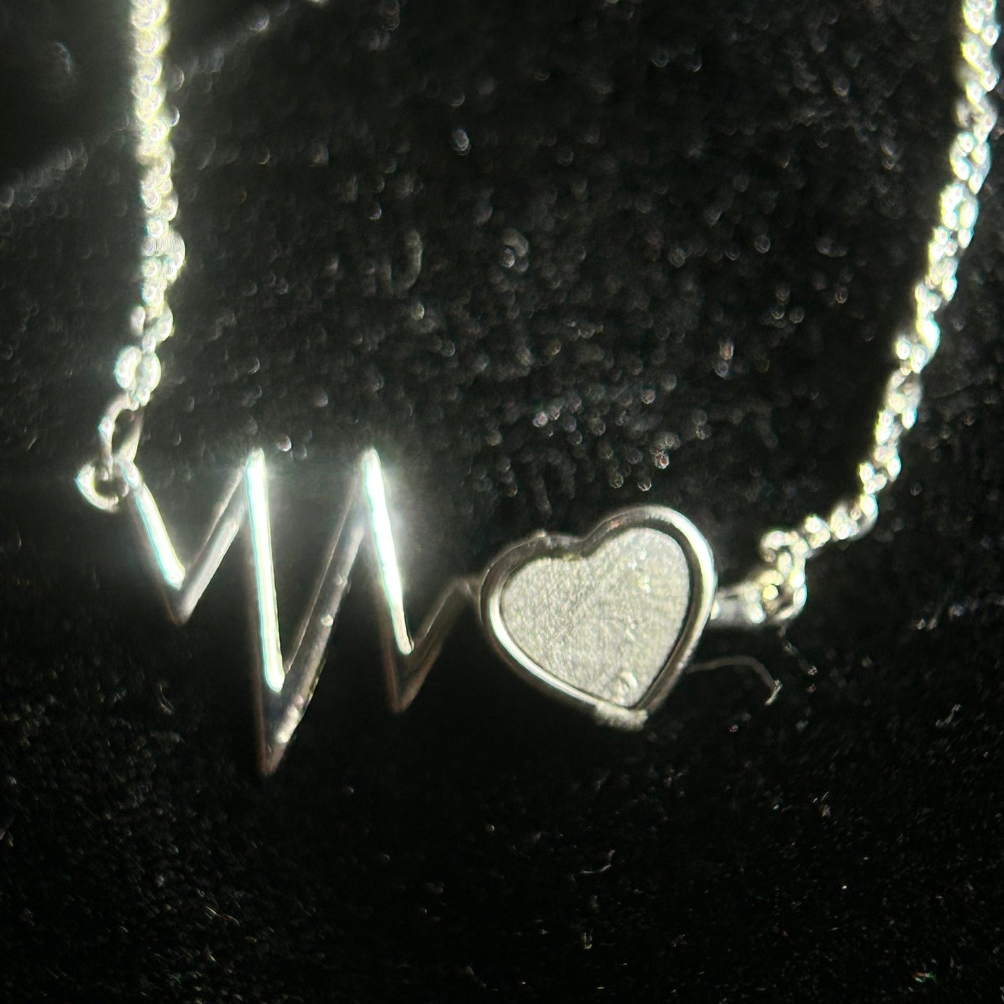 Heartbeat + Heart Muonionalusta Meteorite Pendant Necklace | 925 Silver Setting | 35×15×4mm | Gift Box + COA