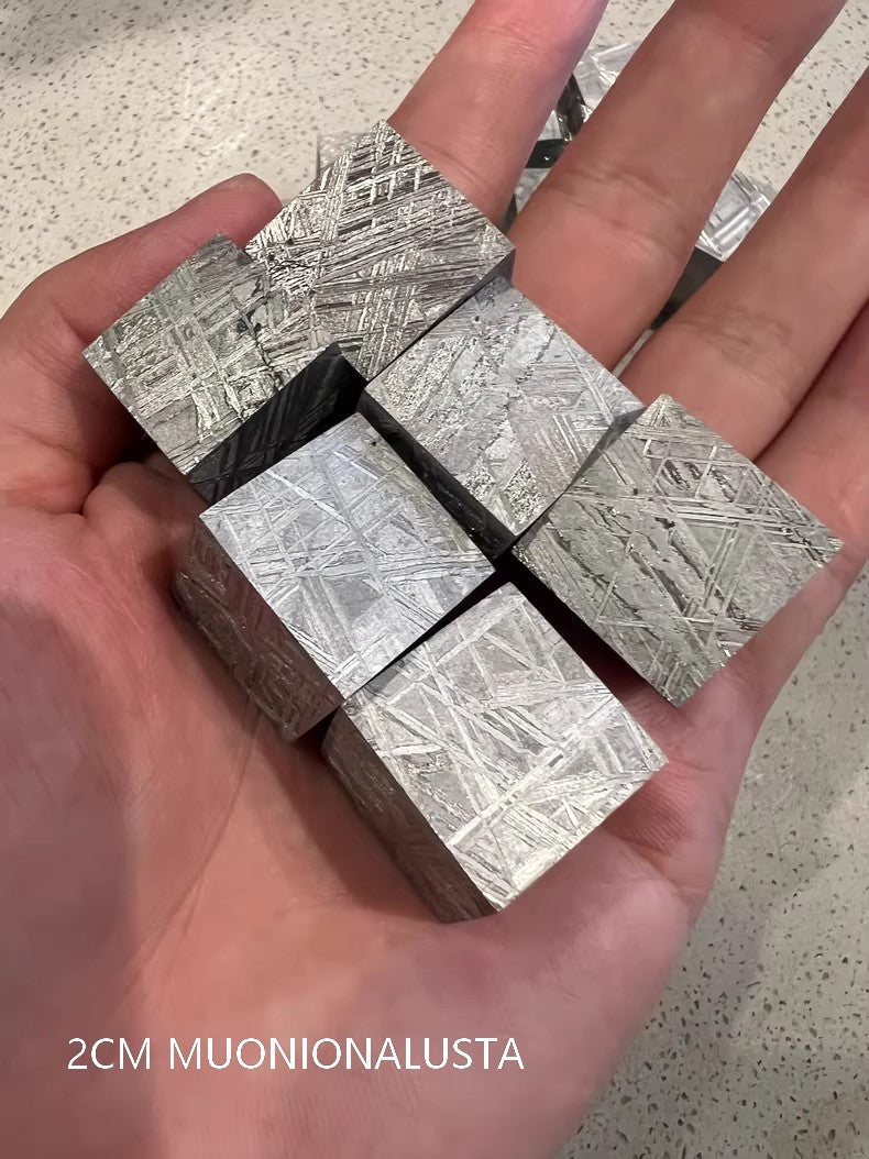 4.6 Billion Years Ago Muonionalusta meteorite/Meteorite cube/Muonionalusta Cube/High-Quality Meteorite/Meteorite Fragment 203 grams