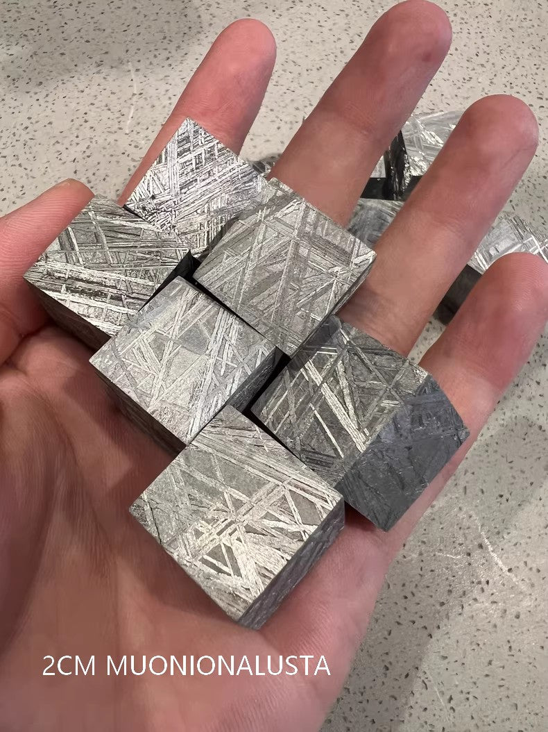 4.6 Billion Years Ago Muonionalusta meteorite/Meteorite cube/Muonionalusta Cube/High-Quality Meteorite/Meteorite Fragment 203 grams