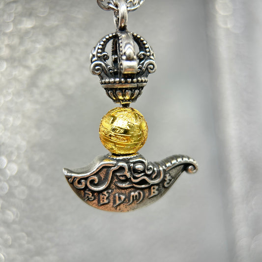 Aletai Iron Meteorite Vajra Knife Pendant | Gilded Meteorite Bead with Silver‑Plated Bronze Symbolic Talisman | Tibetan Amulet Necklace