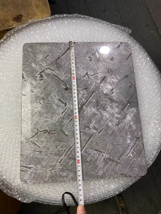 4 kg XL Aletai Iron Meteorite Slice — Perfect, No Cracks — Core from Ton-Scale Mass