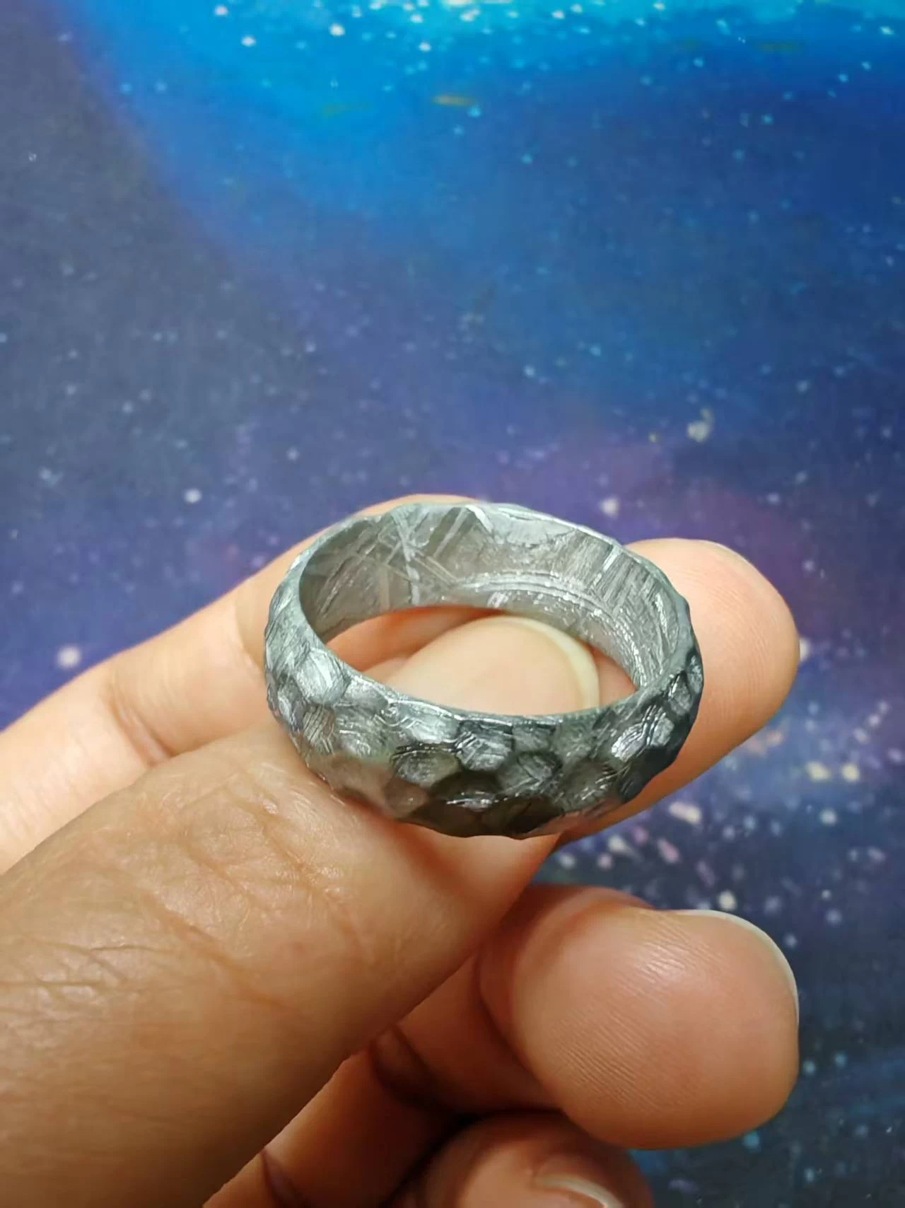 Crater Band: 100% Natural Muonionalusta Meteorite Ring
