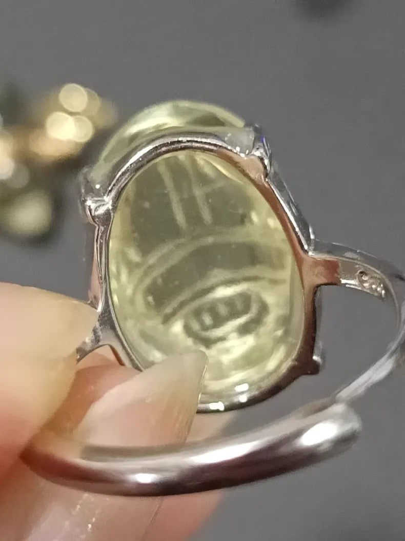 Bague Scarabée en Verre du Désert Libyen, Bague Déclaration en Tectite Sculptée à la Main, Impactite Authentique du Sahara, 20x15x8mm