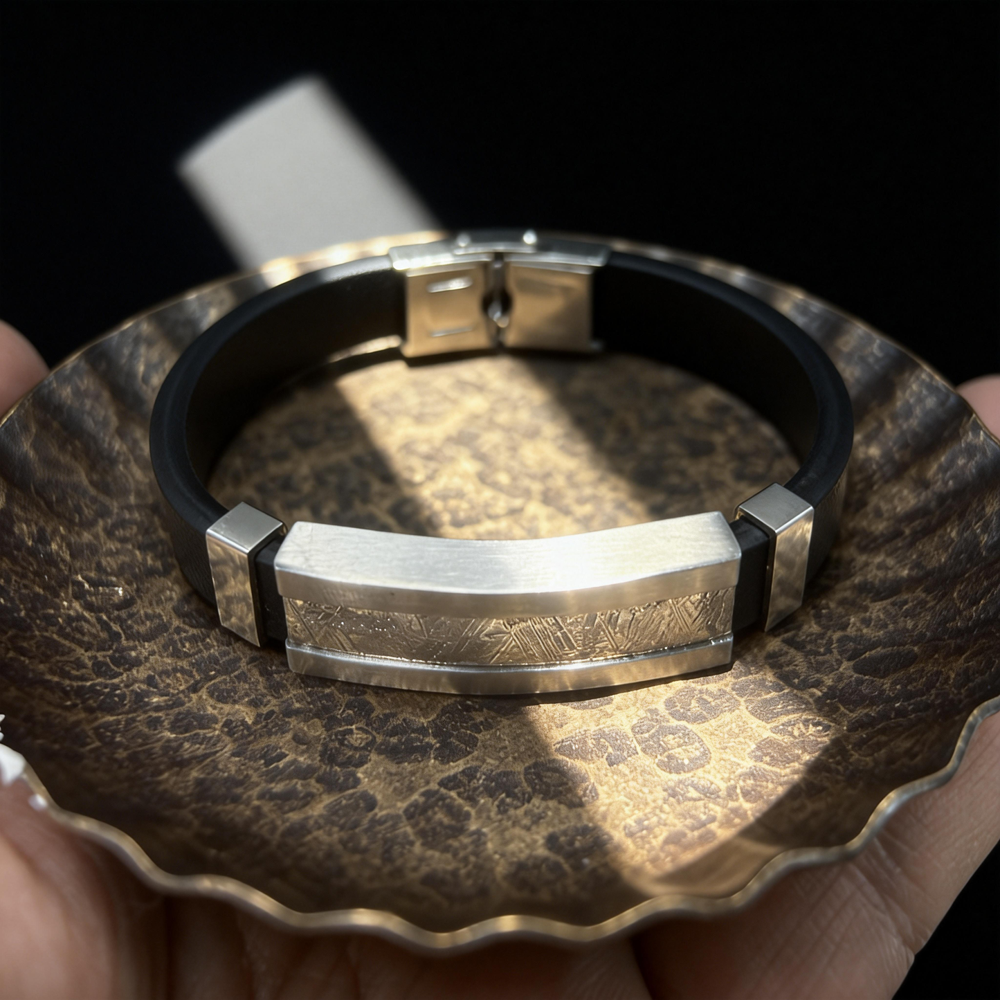 Iron Meteorite Bracelet — 30×12mm Etched Inlay | Widmanstätten Pattern — COA & Gift Box