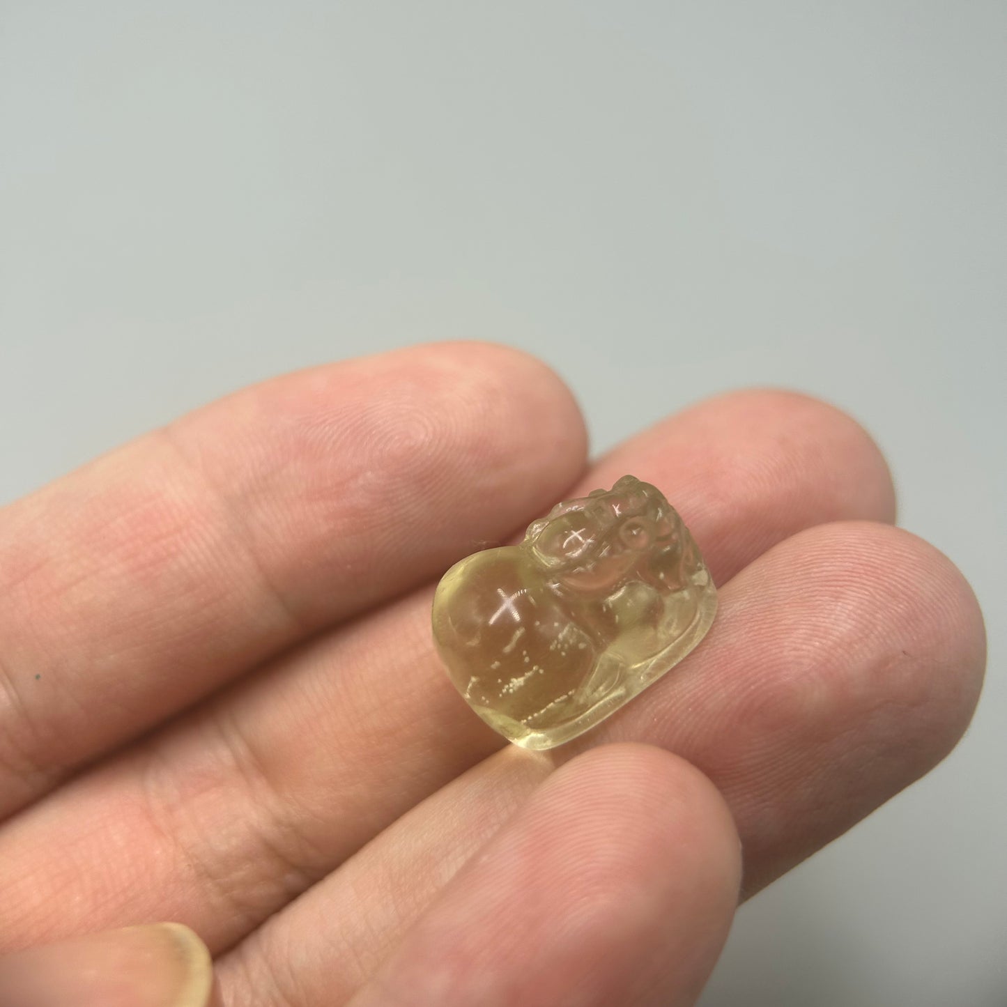Libyan Desert Glass Kirin Totem–Rare Hand-Carved Mini Tektite Statue|Feng Shui Power Symbol,Meteorite Crystal Sculpture,Spiritual Luck Charm
