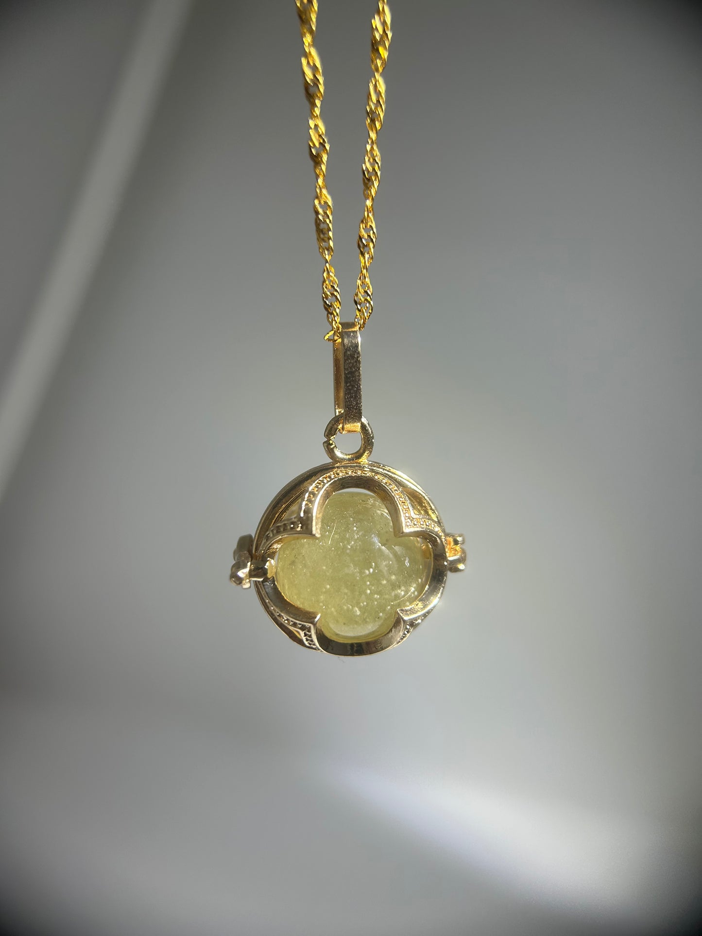 Libyan Desert Glass Pendant Necklace – 14mm Snowflake LDG Tektite, 20mm Halo Bezel, 925 Sterling Silver & 18K Gold, Meteorite Jewelry Gift