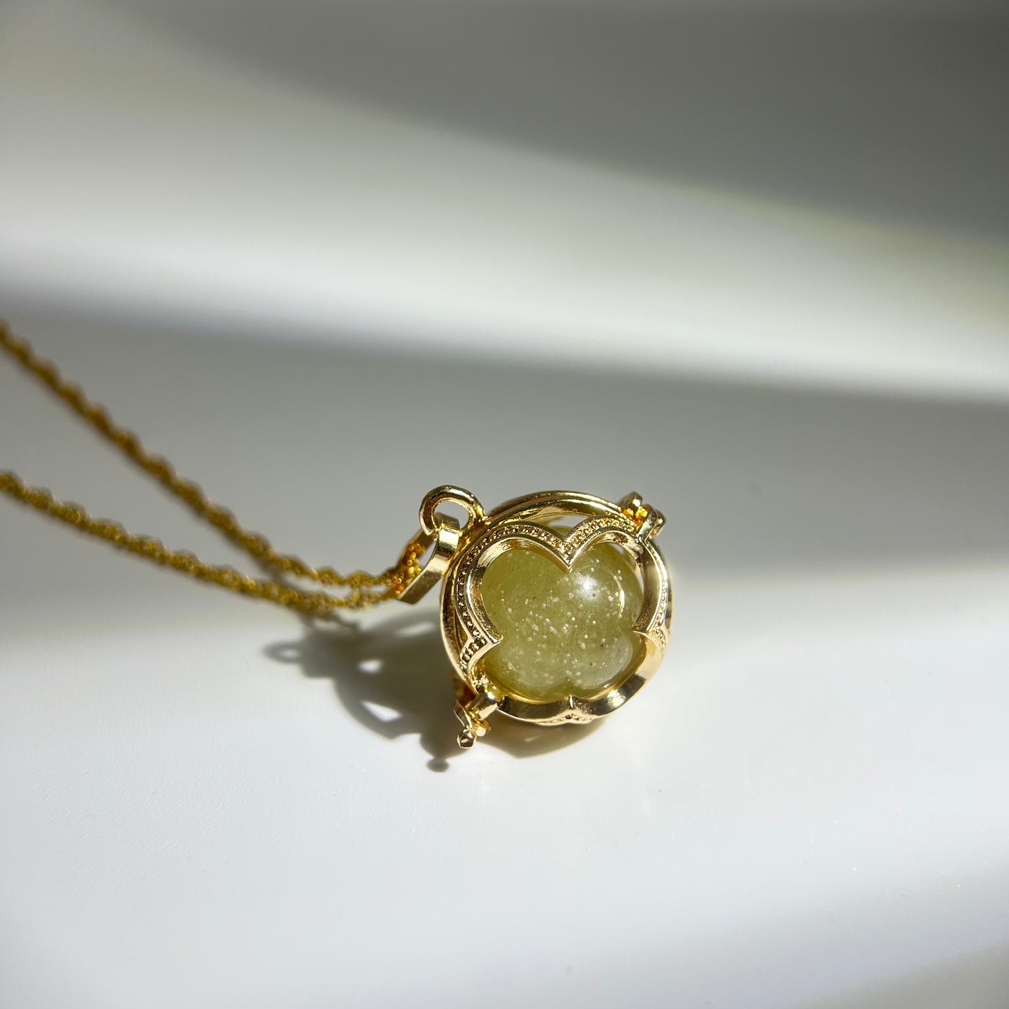 Libyan Desert Glass Pendant Necklace – 14mm Snowflake LDG Tektite, 20mm Halo Bezel, 925 Sterling Silver & 18K Gold, Meteorite Jewelry Gift