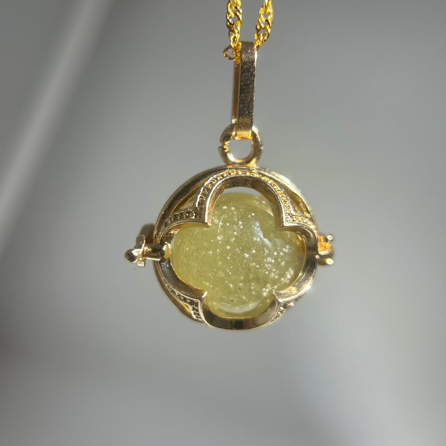 Libyan Desert Glass Pendant Necklace – 14mm Snowflake LDG Tektite, 20mm Halo Bezel, 925 Sterling Silver & 18K Gold, Meteorite Jewelry Gift