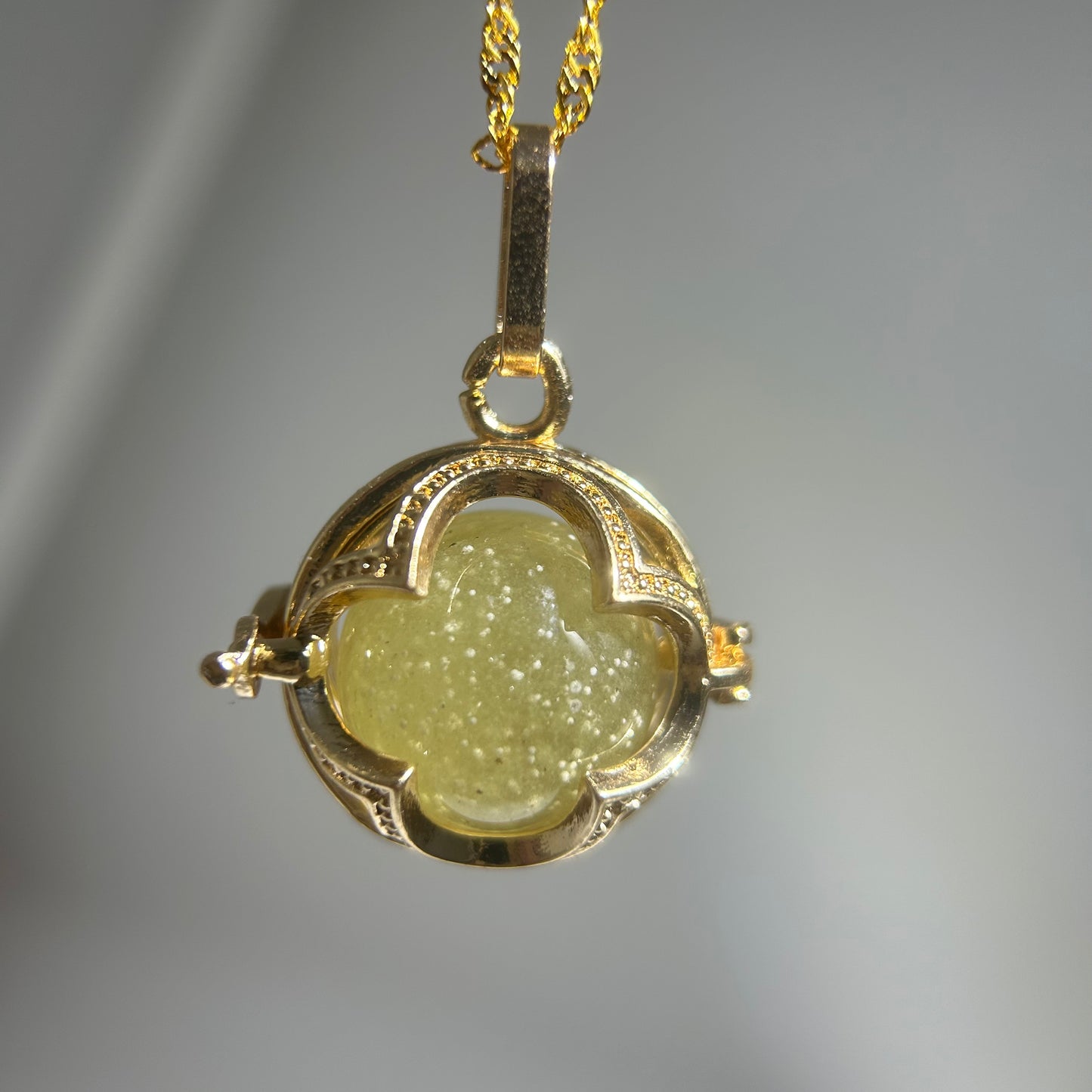 Libyan Desert Glass Pendant Necklace – 14mm Snowflake LDG Tektite, 20mm Halo Bezel, 925 Sterling Silver & 18K Gold, Meteorite Jewelry Gift