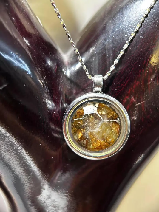 Sericho Pallasite/Meteorite Pendant/Pallasite Pendant/Pallasite Necklace/Meteorite Accessories/Meteorite Gau box