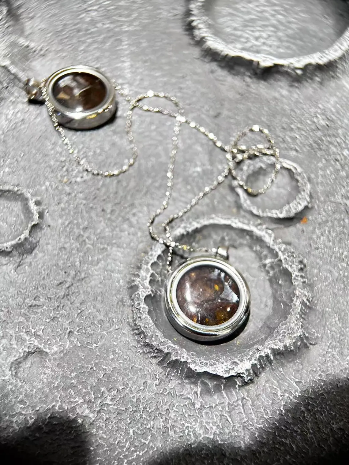 Sericho Pallasite/Meteorite Pendant/Pallasite Pendant/Pallasite Necklace/Meteorite Accessories/Meteorite Gau box