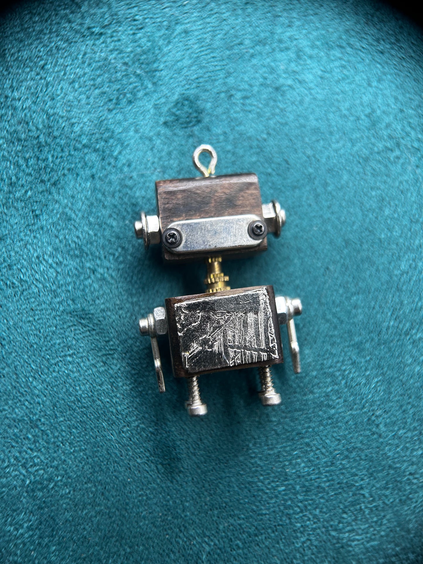 Altai Iron Meteorite Robot Charm — Silver‑Plated Slice, Anti‑Rust | Car Ornament, Keychain, Kids’ Necklace Pendant | 2.0 x 1.2 inches