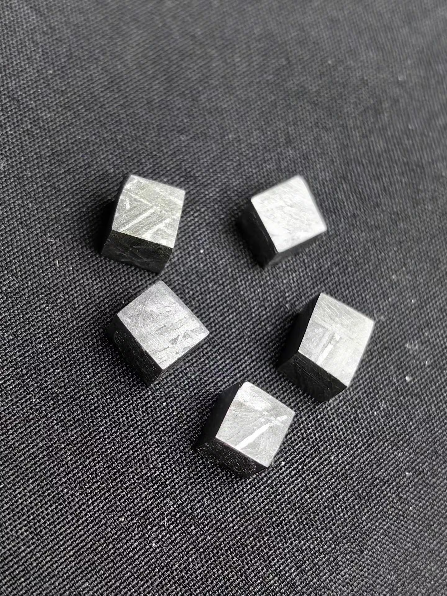 4.6 Billion Years Ago Muonionalusta meteorite/Meteorite cube/Muonionalusta Cube/High-Quality Meteorite/Meteorite Fragment 203 grams