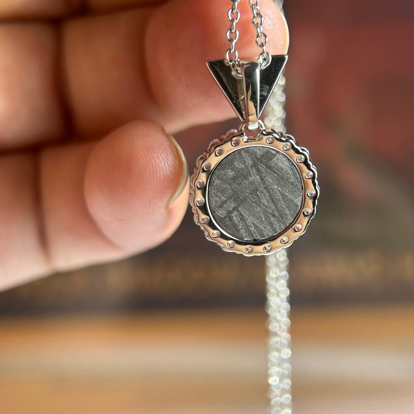 Muonionalusta Iron Meteorite Pendant Necklace – 925 Sterling Silver Compass Star Medallion, 27x15.2x3.1mm, Real Meteorite Jewelry Gift