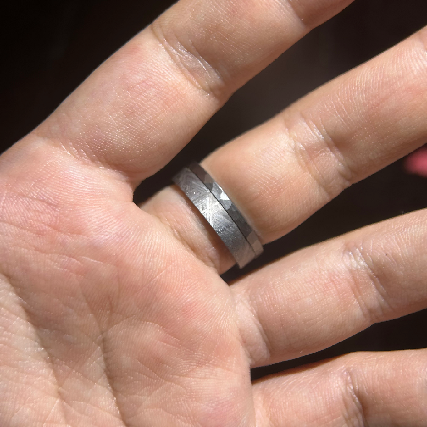 Top Muonionalusta Meteorite Ring Set | Titanium Band Set | Widmanstätten pattern Meteorite Jewelry