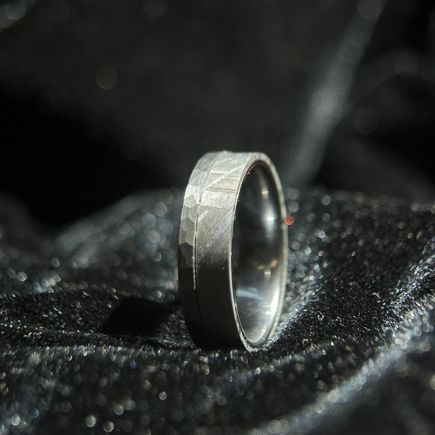 Top Muonionalusta Meteorite Ring Set | Titanium Band Set | Widmanstätten pattern Meteorite Jewelry