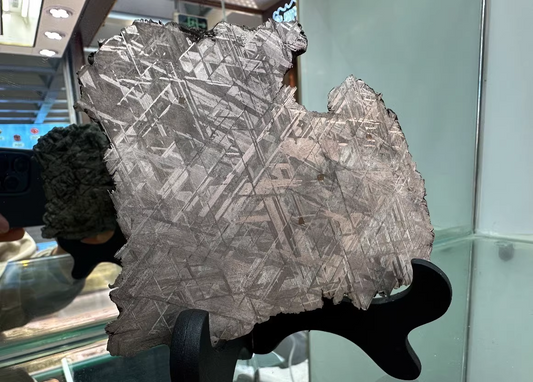 990 Grams Museum Class Natural Muonionalusta meteorite/Meteorite Specimen/Meteorite Slice/Muonionalusta End cut/Meteorite Fragment 990 Grams