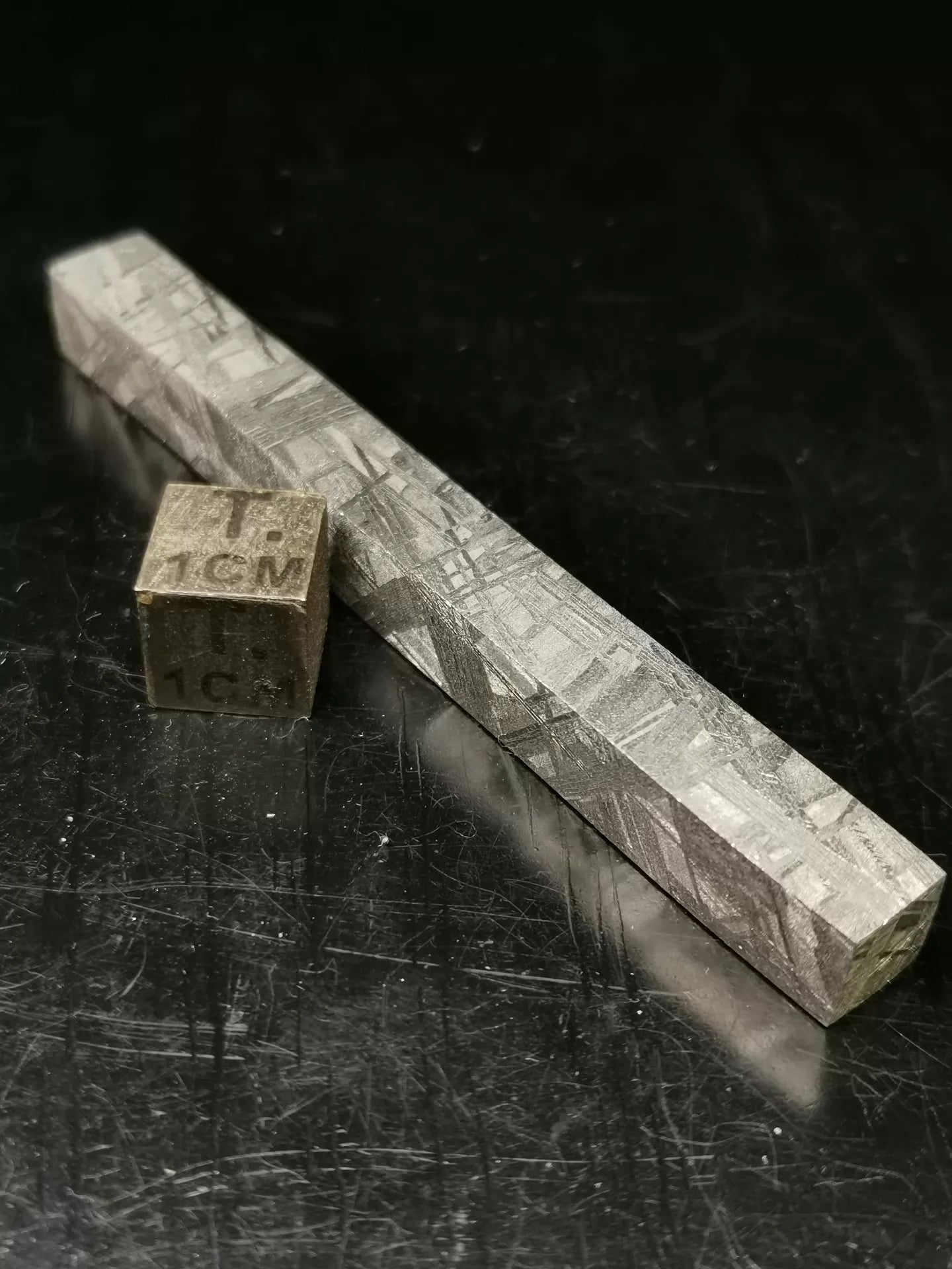 Flawless Muonionalusta meteorite/Meteorite Cuboid/76mm Muonionalusta Cuboid/High-Quality Meteorite For Seal Stamp/Handmade Craft Material