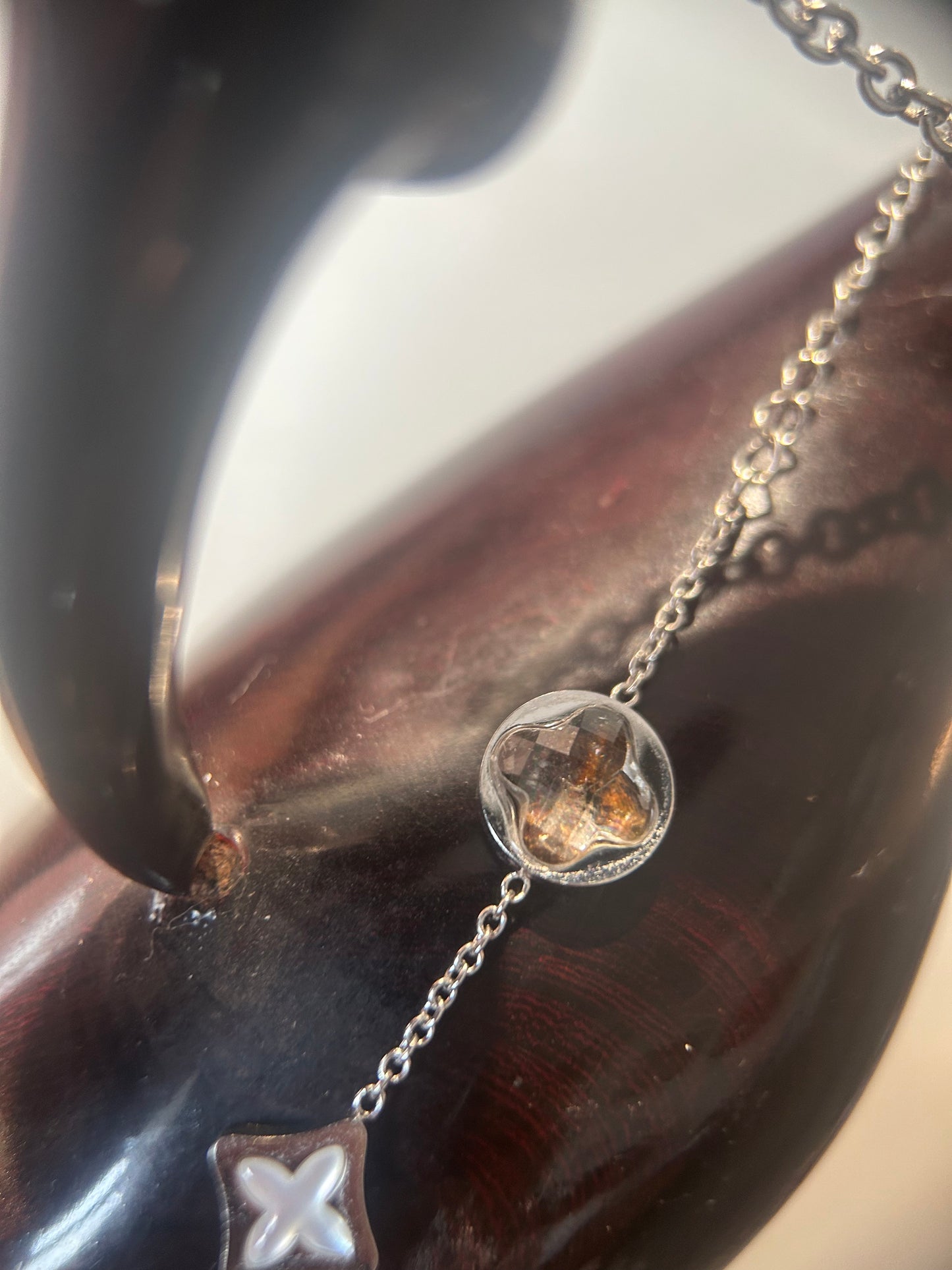 Kenyan Sericho Pallasite Meteorite-Inspired Adjustable Bracelet | Unisex | 17–20 cm Adjustable | Silver Tone with Cross Motifs | Gift-Ready