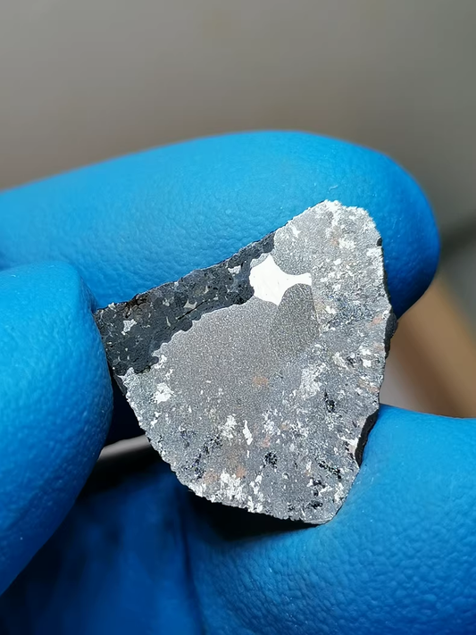 Tindouf 007 (Ding Doufu 007) Iron Meteorite 3.83g – Matched Pair Cut – Ultra-Rare IAB‑complex Recrystallized Iron – Algeria 2020 Discovery
