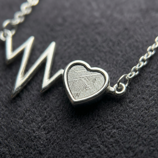 Heartbeat + Heart Muonionalusta Meteorite Pendant Necklace | 925 Silver Setting | 35×15×4mm | Gift Box + COA