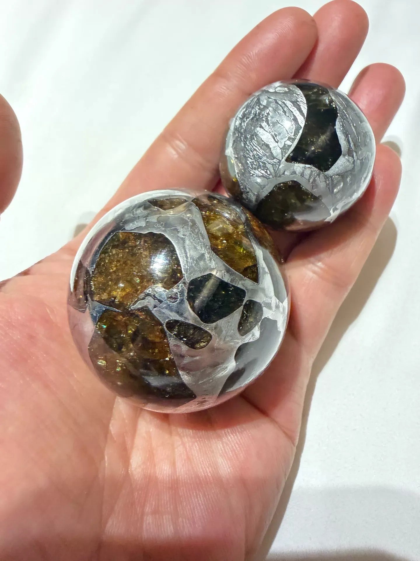 Fukang Meteorite ball, about 141 grams, China National King of Pallasite Meteorite
