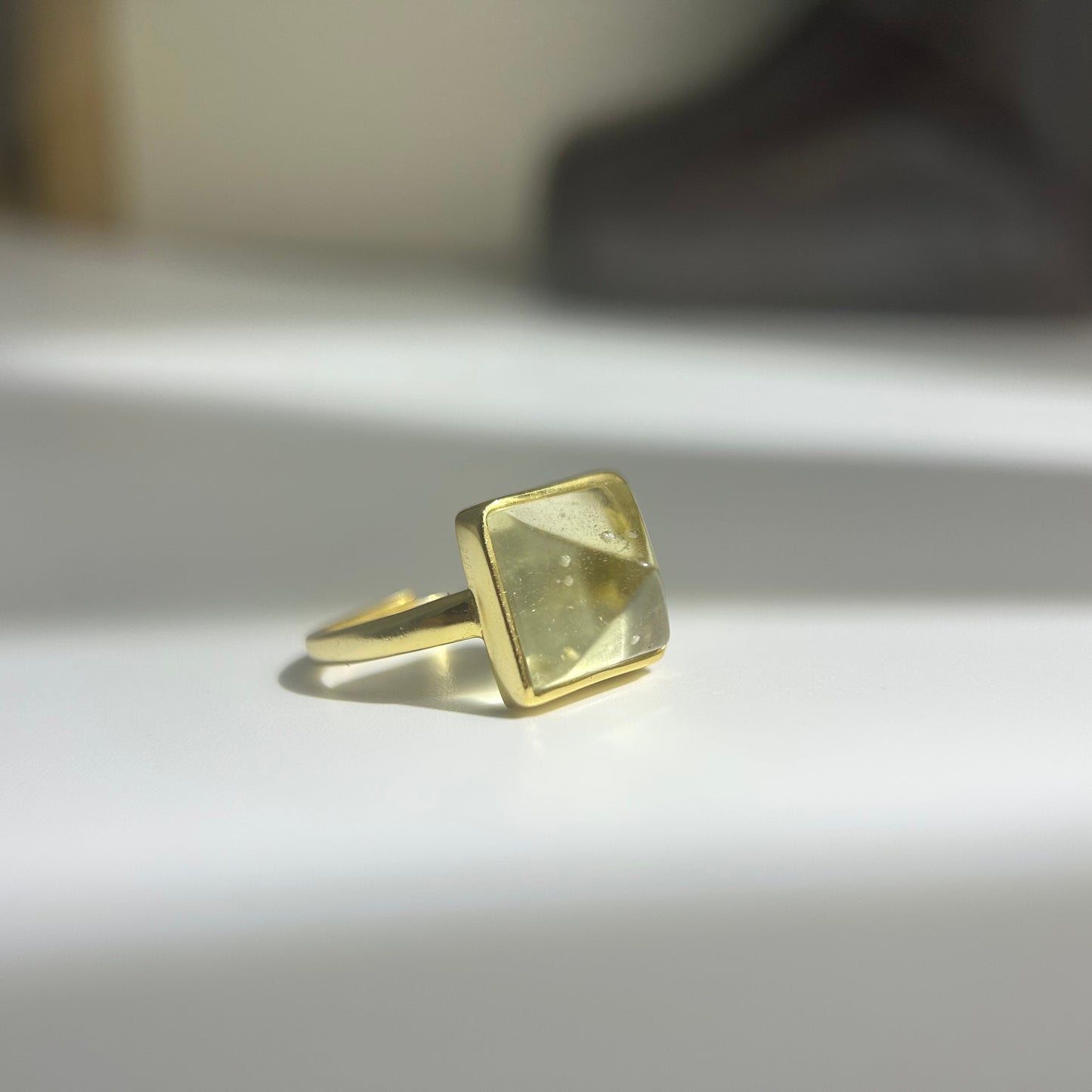 Libyan Desert Glass Ring, Pyramid Tetrahedron Statement Ring, Meteorite Impact Glass, Champagne Tektite, 925 Silver Gold Tone, Adjustable