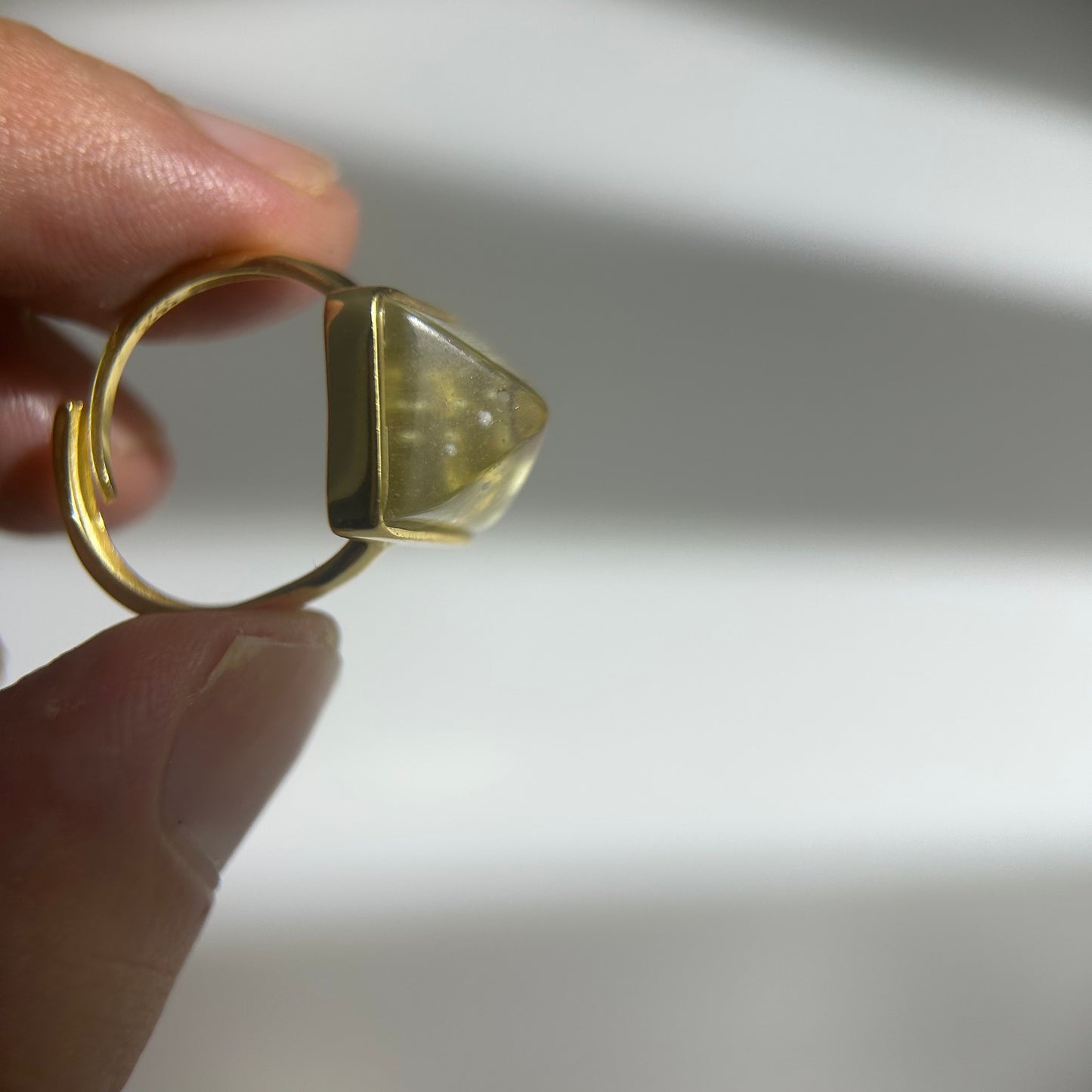 Libyan Desert Glass Ring, Pyramid Tetrahedron Statement Ring, Meteorite Impact Glass, Champagne Tektite, 925 Silver Gold Tone, Adjustable