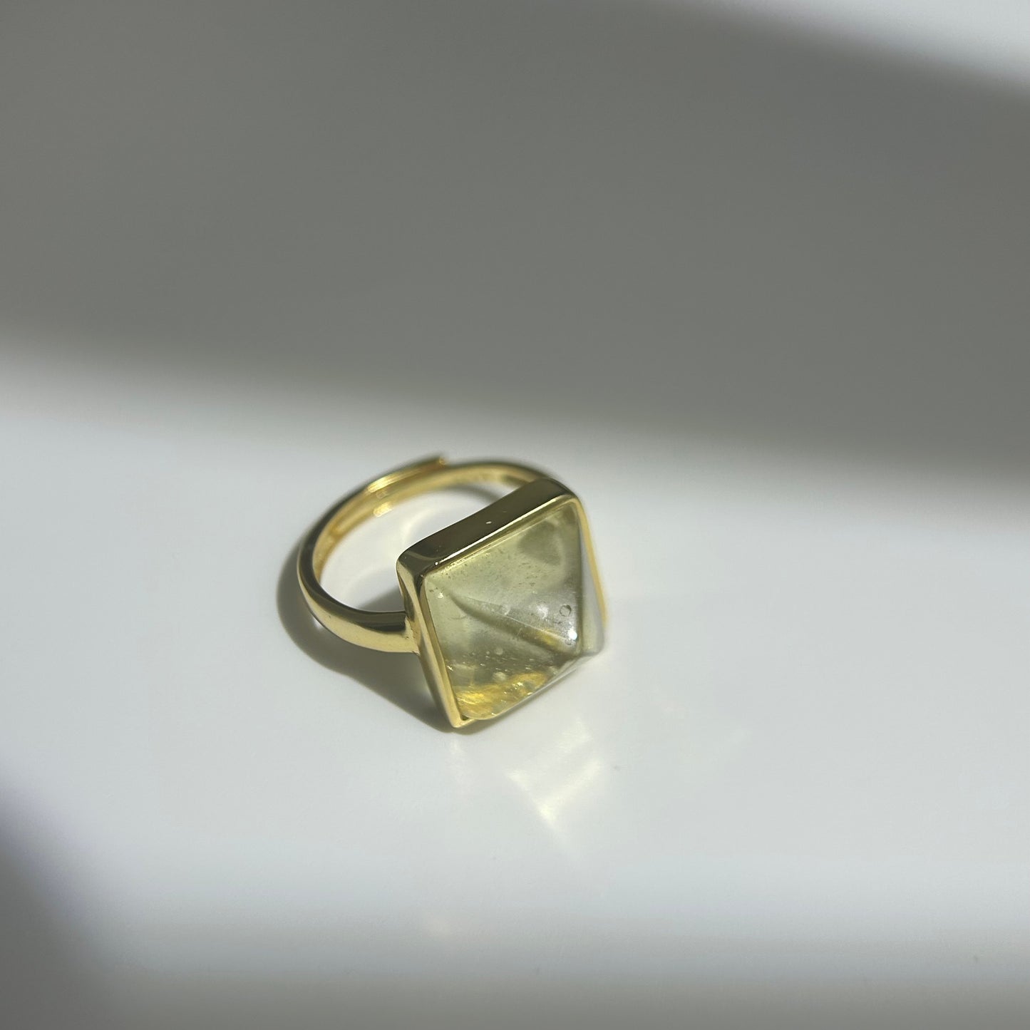 Libyan Desert Glass Ring, Pyramid Tetrahedron Statement Ring, Meteorite Impact Glass, Champagne Tektite, 925 Silver Gold Tone, Adjustable