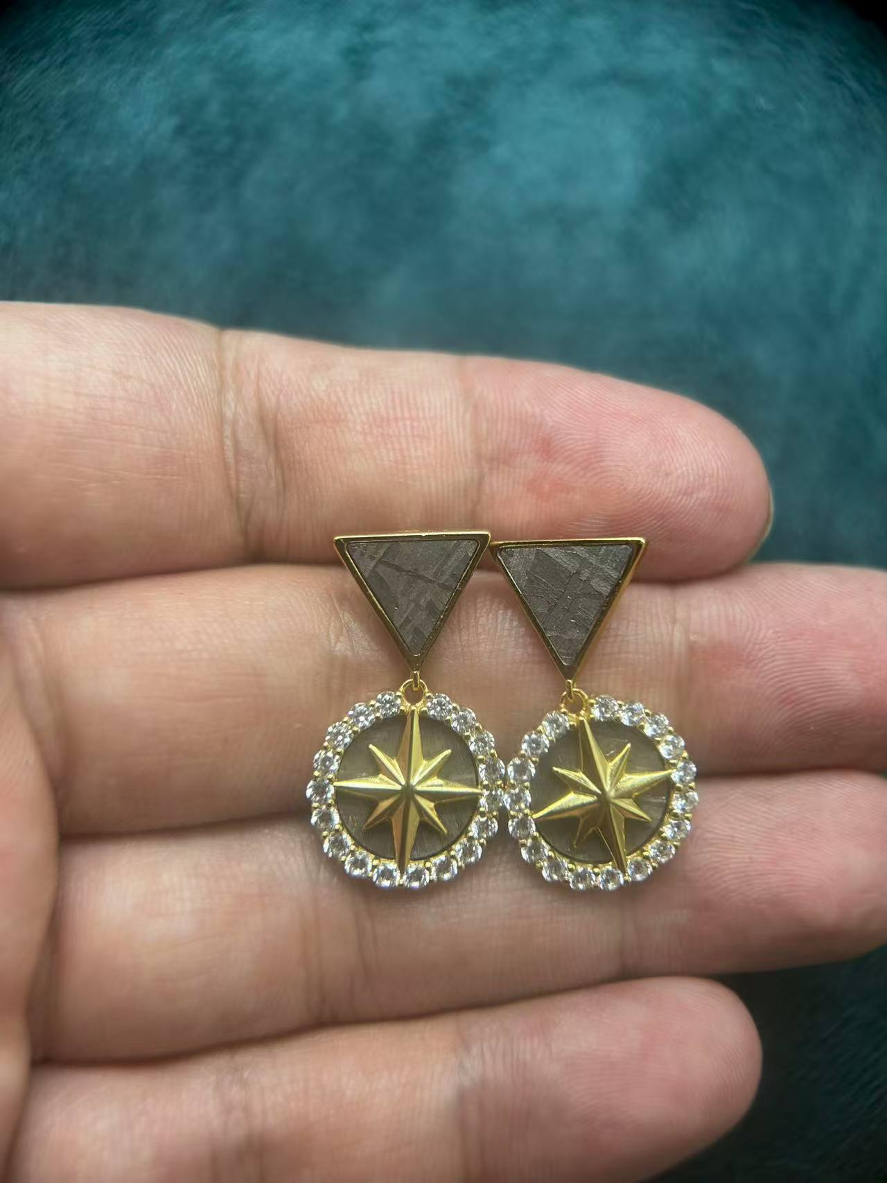 Muonionalusta meteorite earring, Widmanstätten Pattern,27*15*3mm, Handcrafted Space iron Earrings, Unique Celestial Gift, Polaris earrings