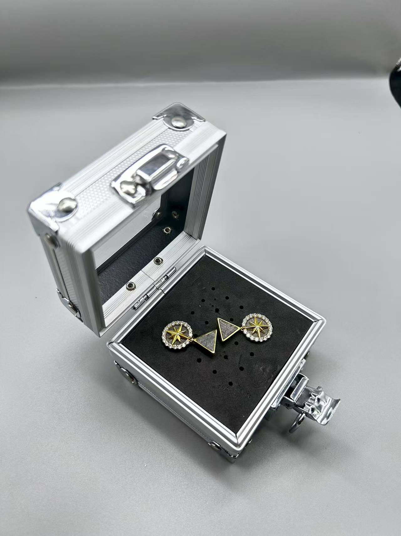 Muonionalusta meteorite earring, Widmanstätten Pattern,27*15*3mm, Handcrafted Space iron Earrings, Unique Celestial Gift, Polaris earrings