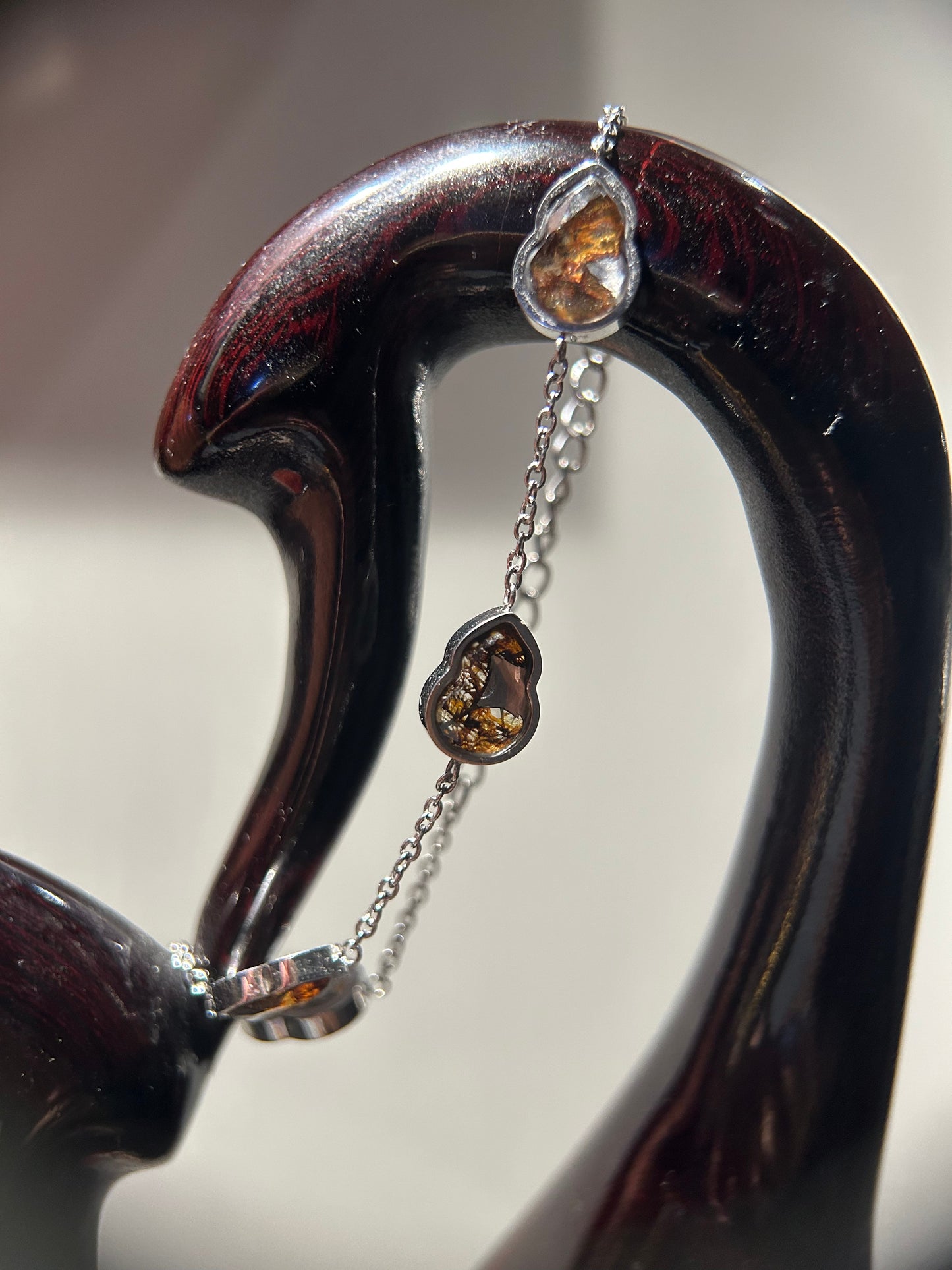 Kenyan Sericho Pallasite Meteorite–Inspired Adjustable Bracelet| Unisex|17–20cm Adjustable |Silver Tone with Gourd|Gift Box Included