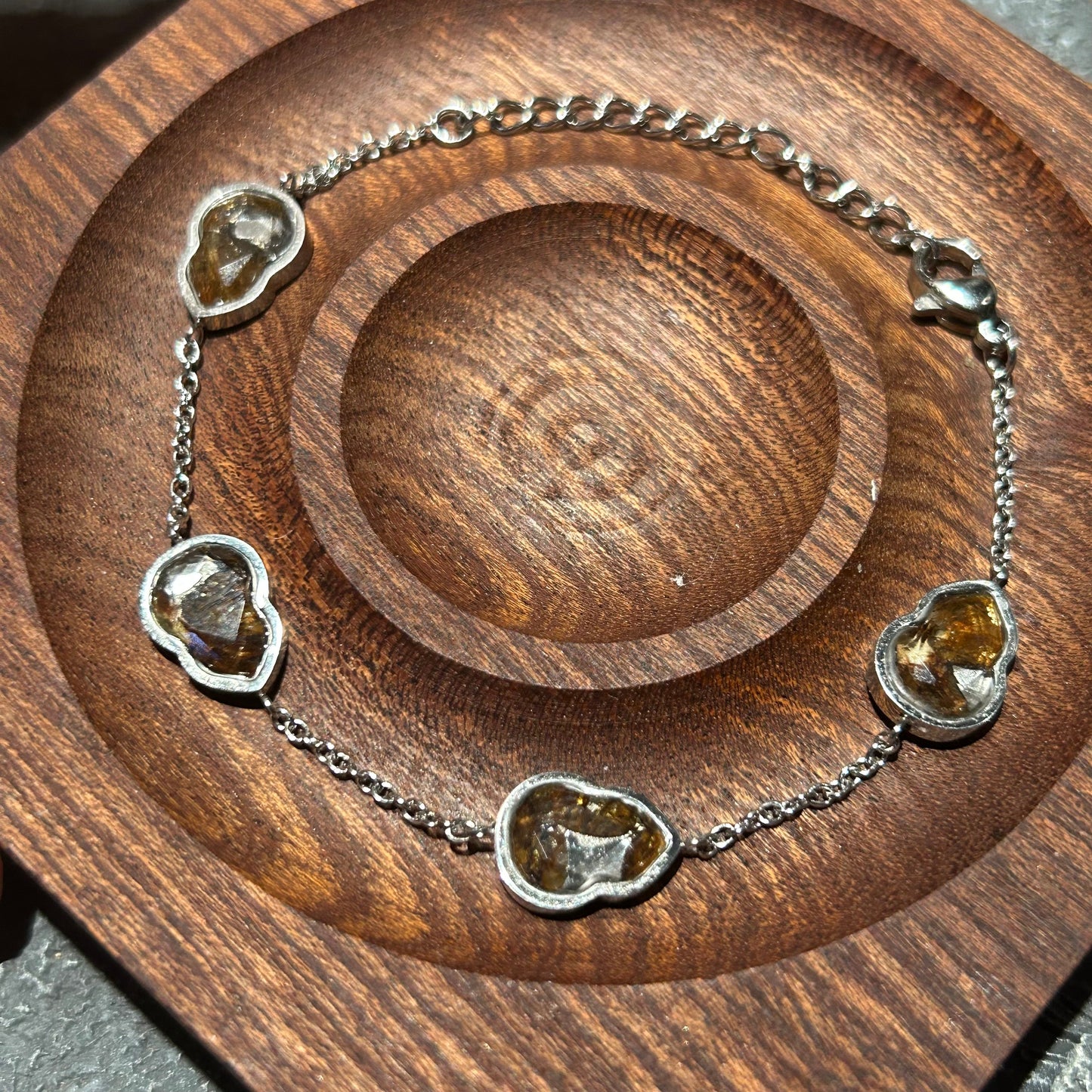 Kenyan Sericho Pallasite Meteorite–Inspired Adjustable Bracelet| Unisex|17–20cm Adjustable |Silver Tone with Gourd|Gift Box Included