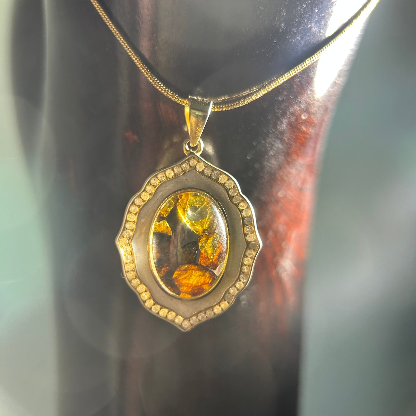 925 Sterling Silver Sericho Pallasite Meteorite Oval Pendant Necklace | Halo Frame | Olivine Crystal Inlay | Gift Box + COA