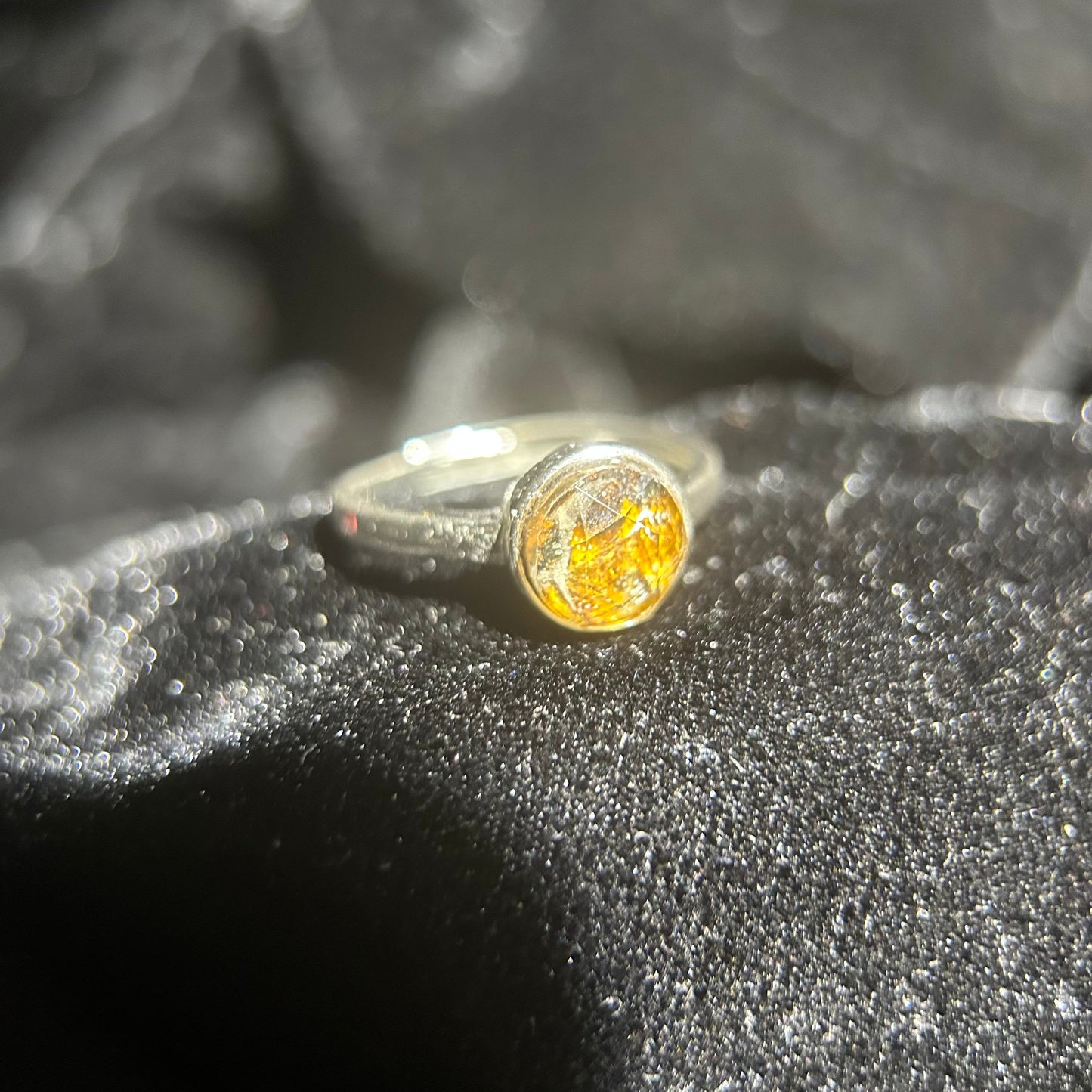 Authentic Sericho Pallasite Adjustable Ring — 8mm Round Meteorite Inlay, PVD Silver Tone, Unisex Statement Gift