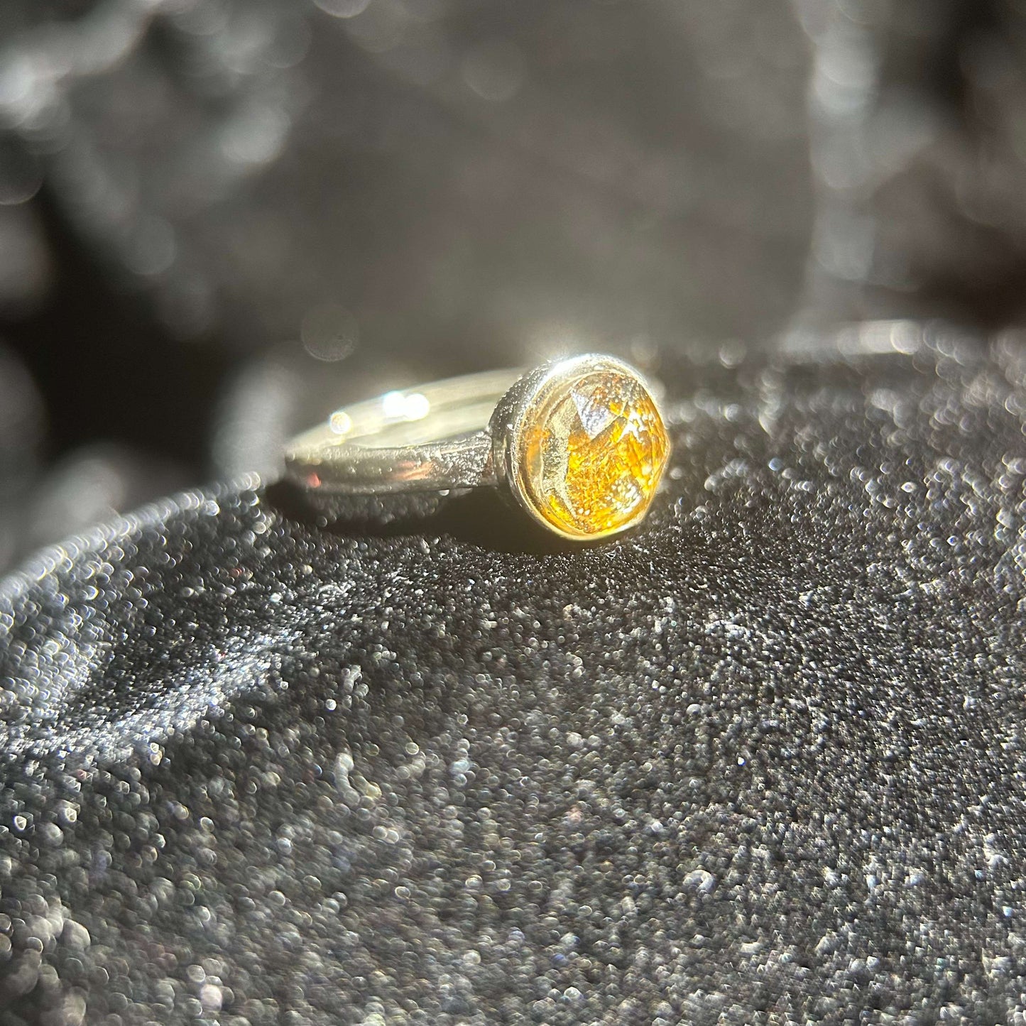 Authentic Sericho Pallasite Adjustable Ring — 8mm Round Meteorite Inlay, PVD Silver Tone, Unisex Statement Gift