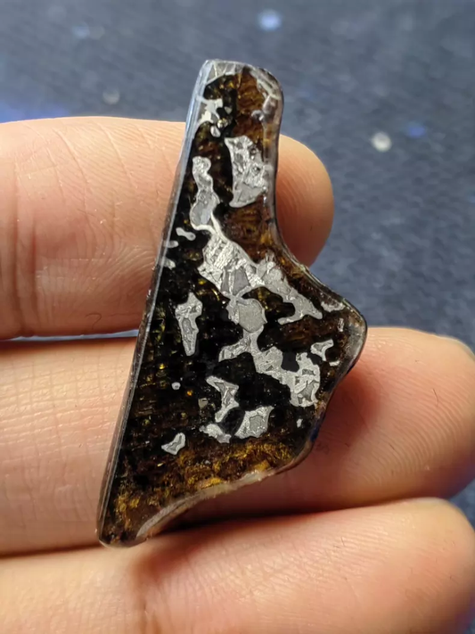 Rare Eagle Station Heihe Shengli Pallasite Slice – 40*25*4mm – Nickel-Iron Matrix with Olivine
